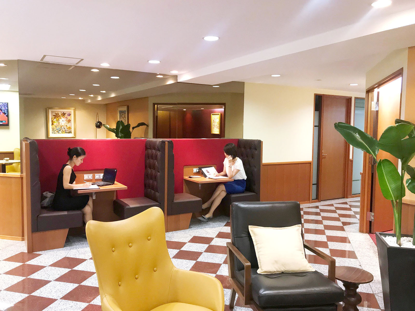 室内4