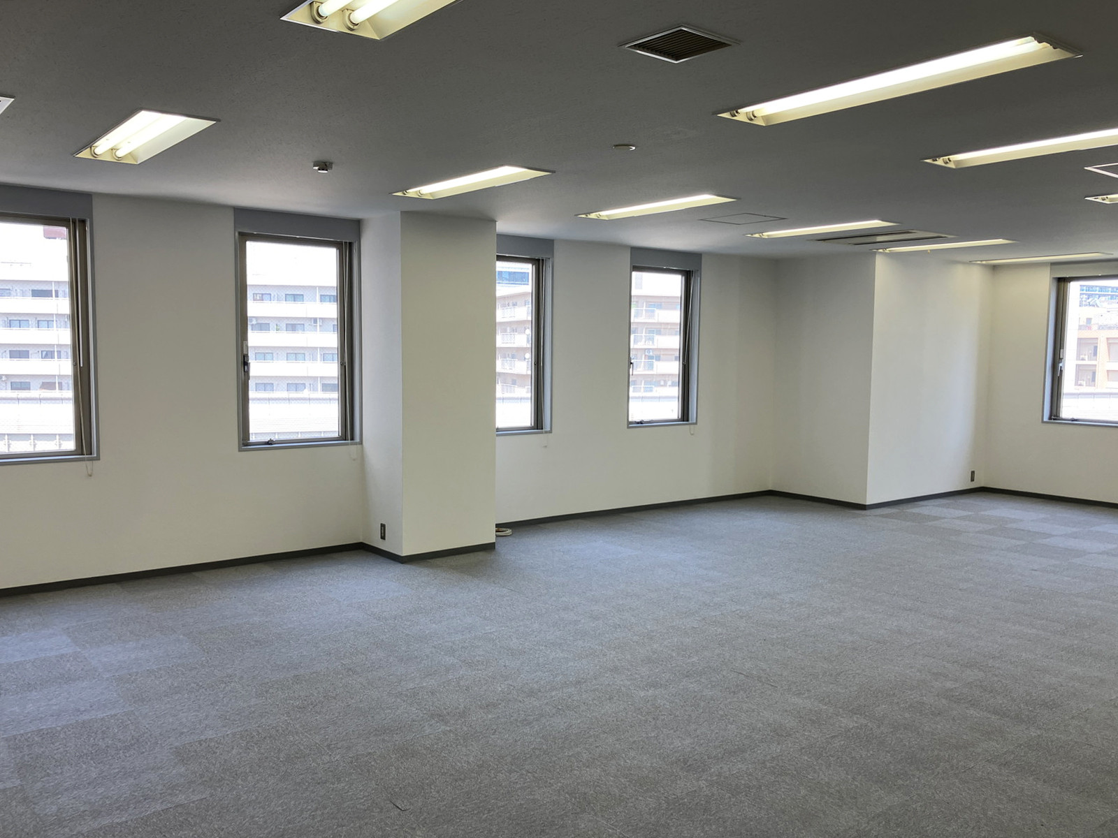 貸室奥の様子