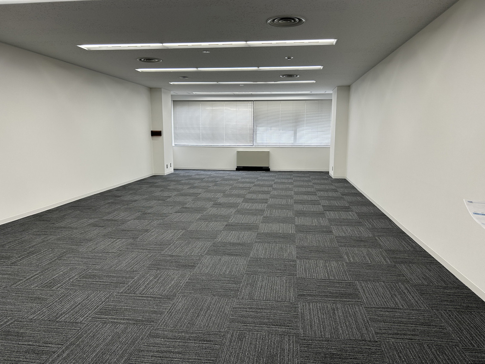 オフィス室内参考画像