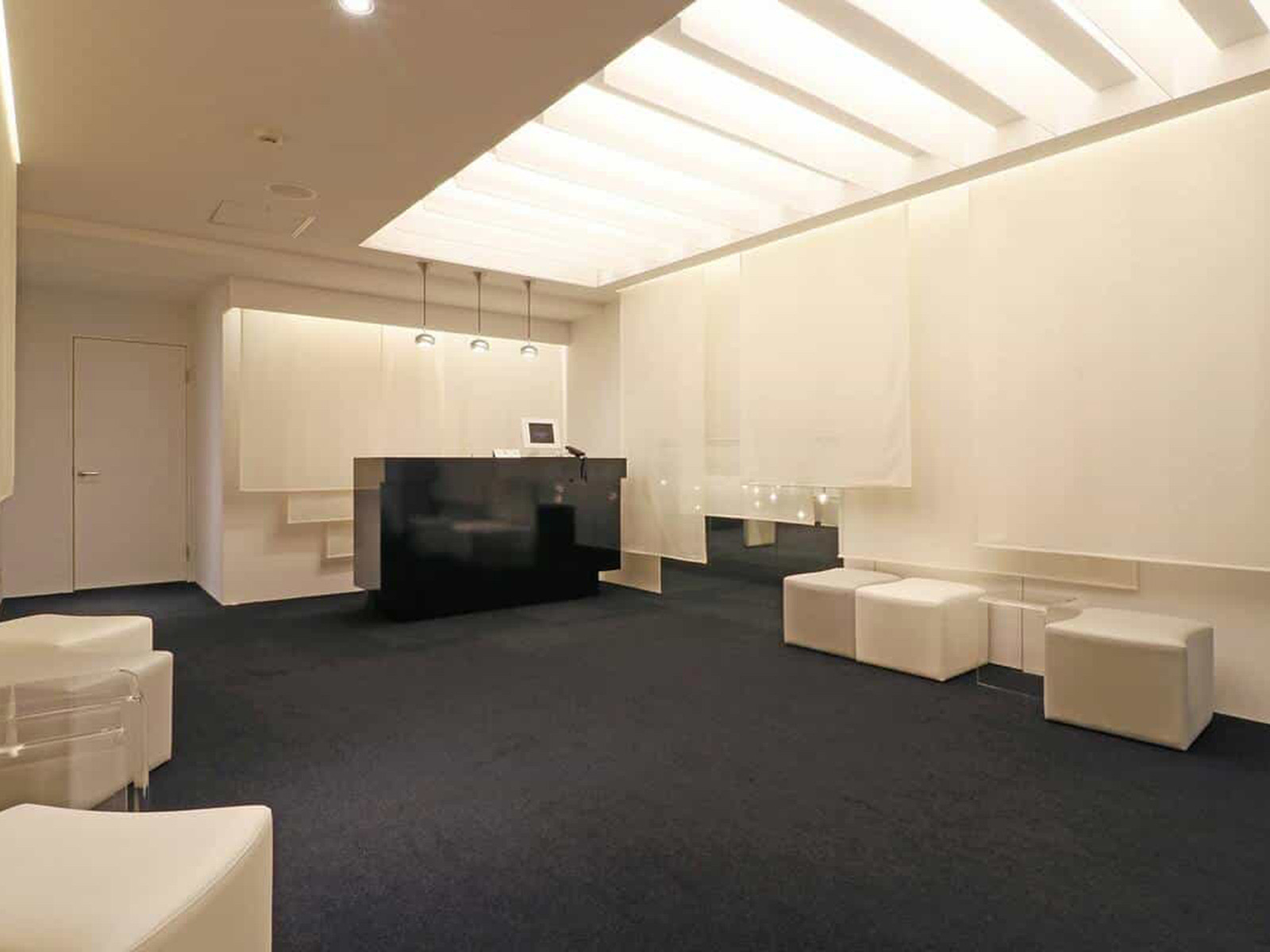 室内1