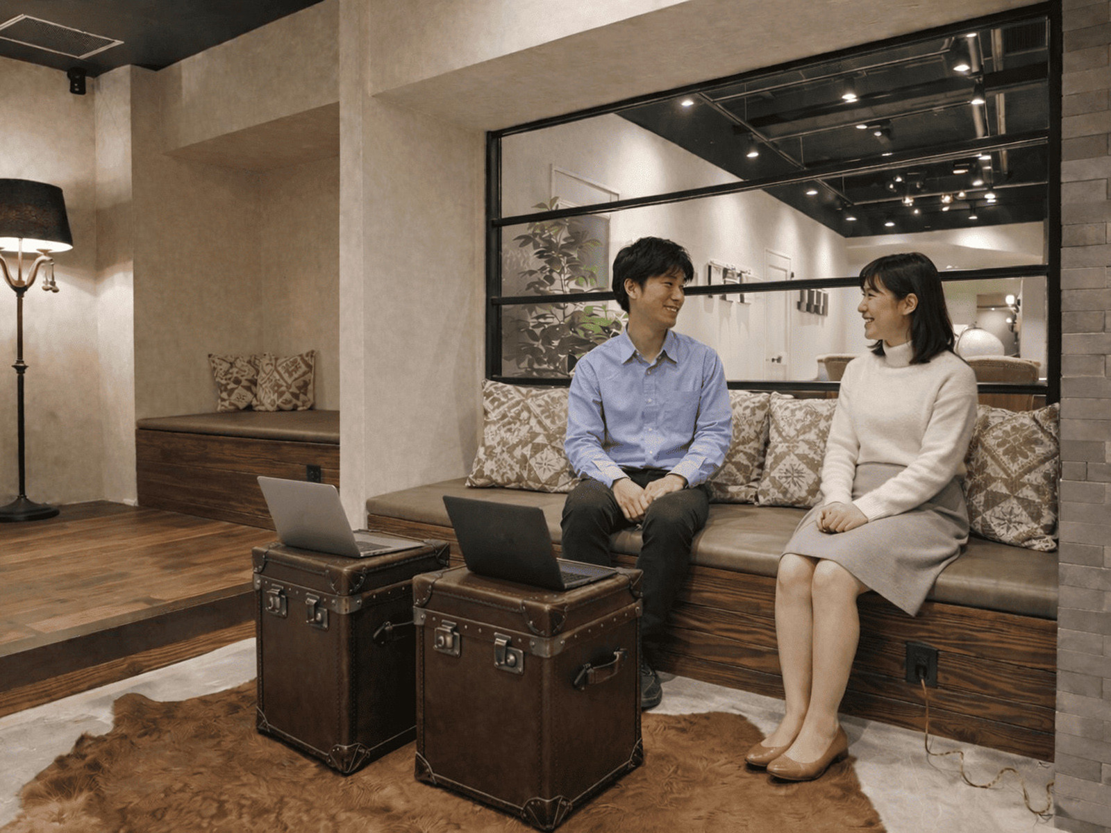 室内7