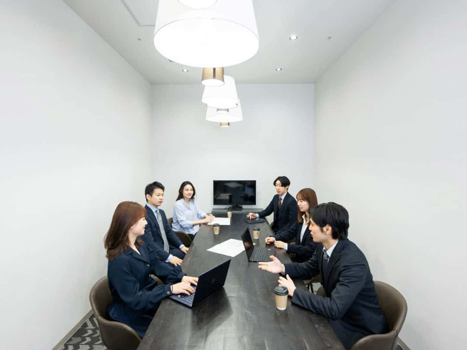 室内7