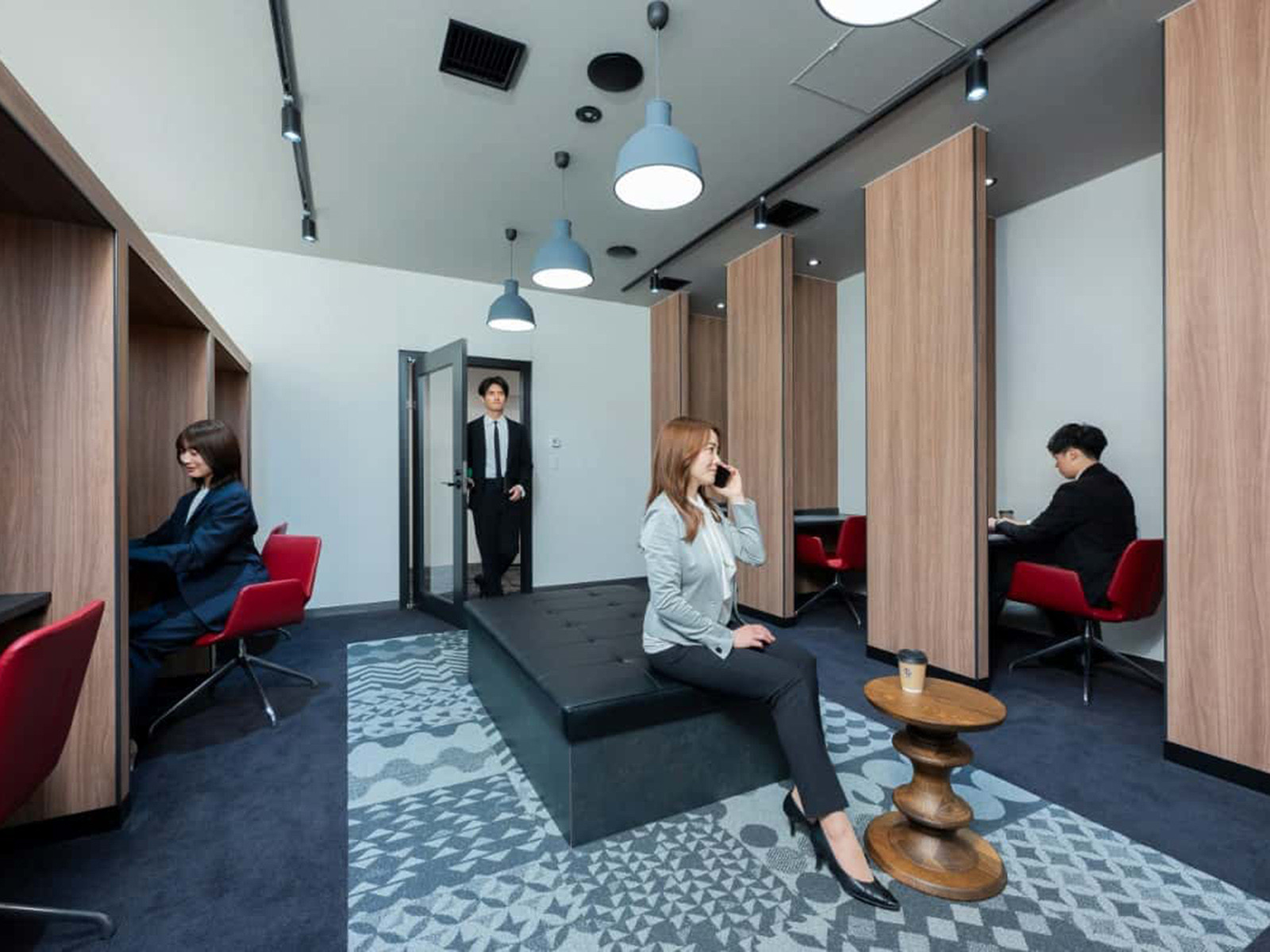 室内1