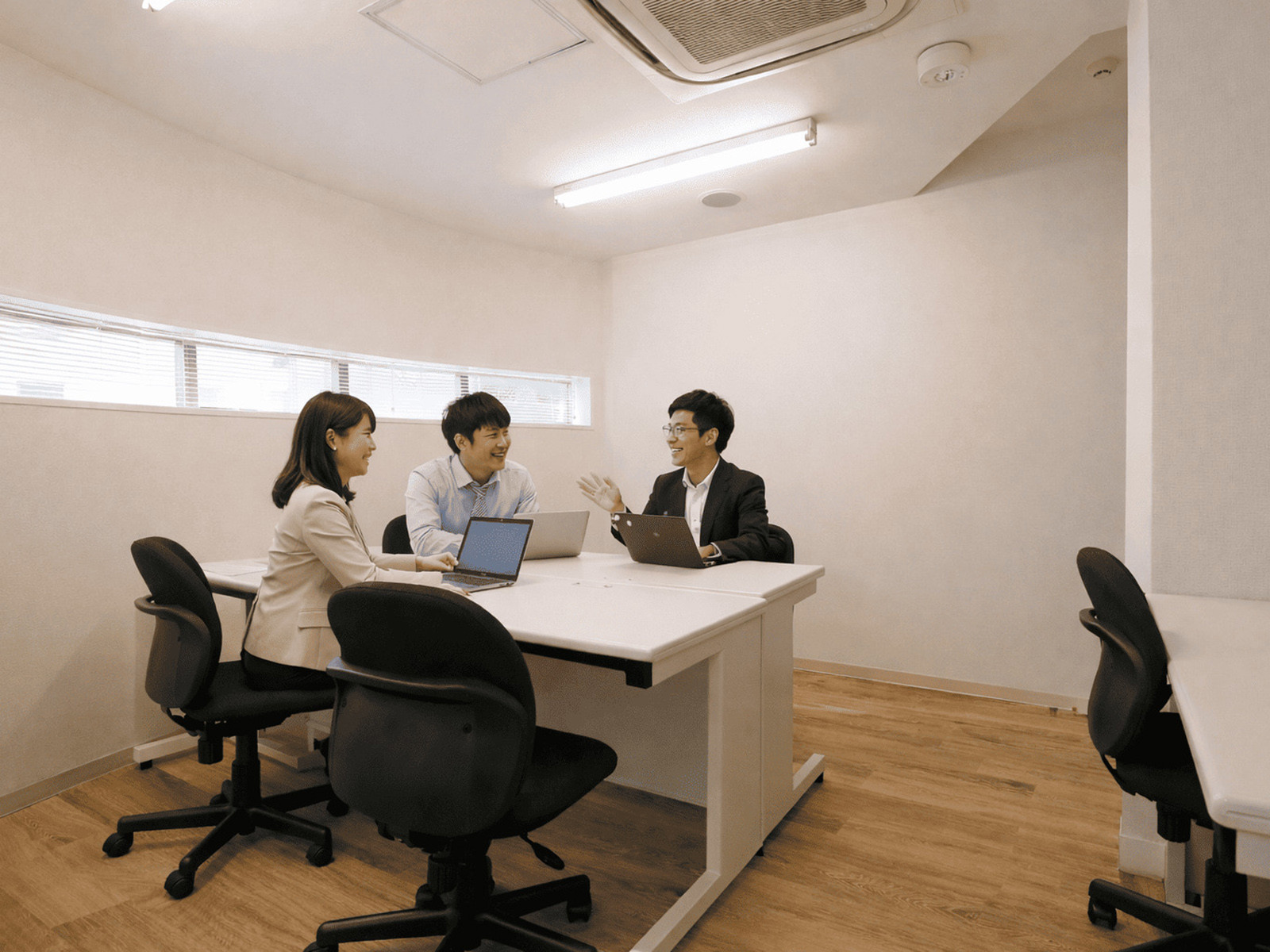 室内4