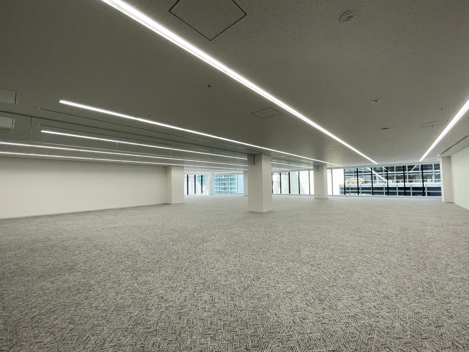 オフィス室内参考画像(4階・約146坪)