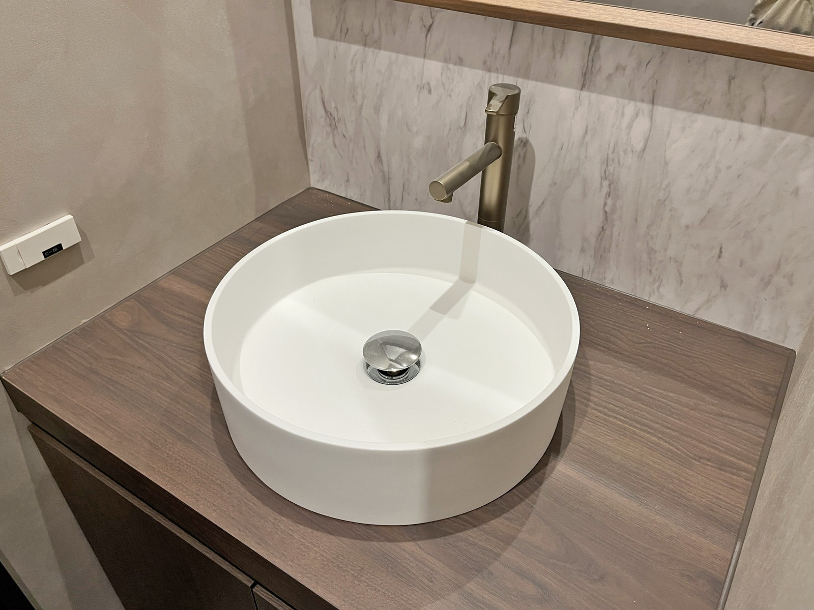 女性用トイレ洗面台