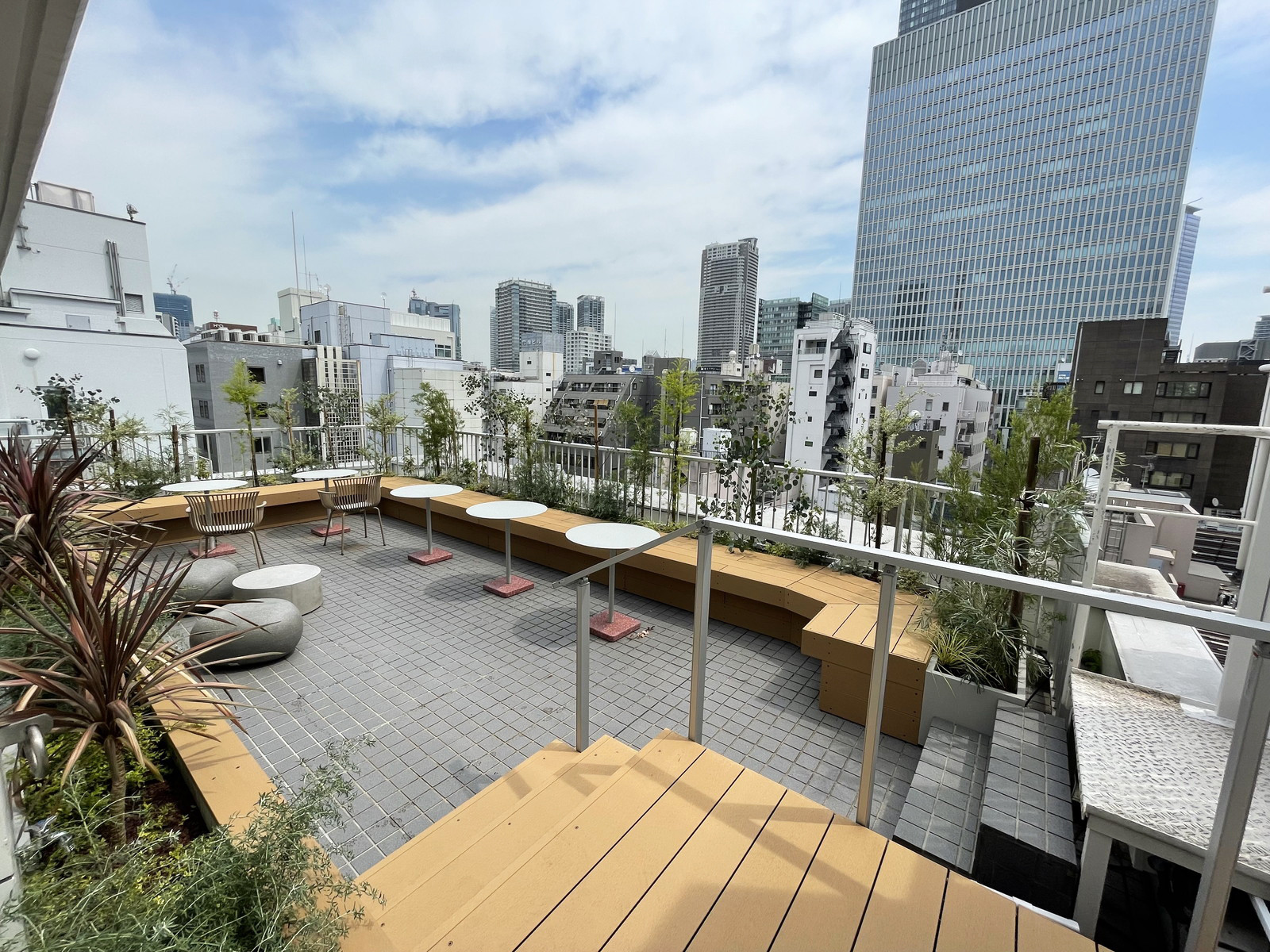 9階専用の屋外テラス