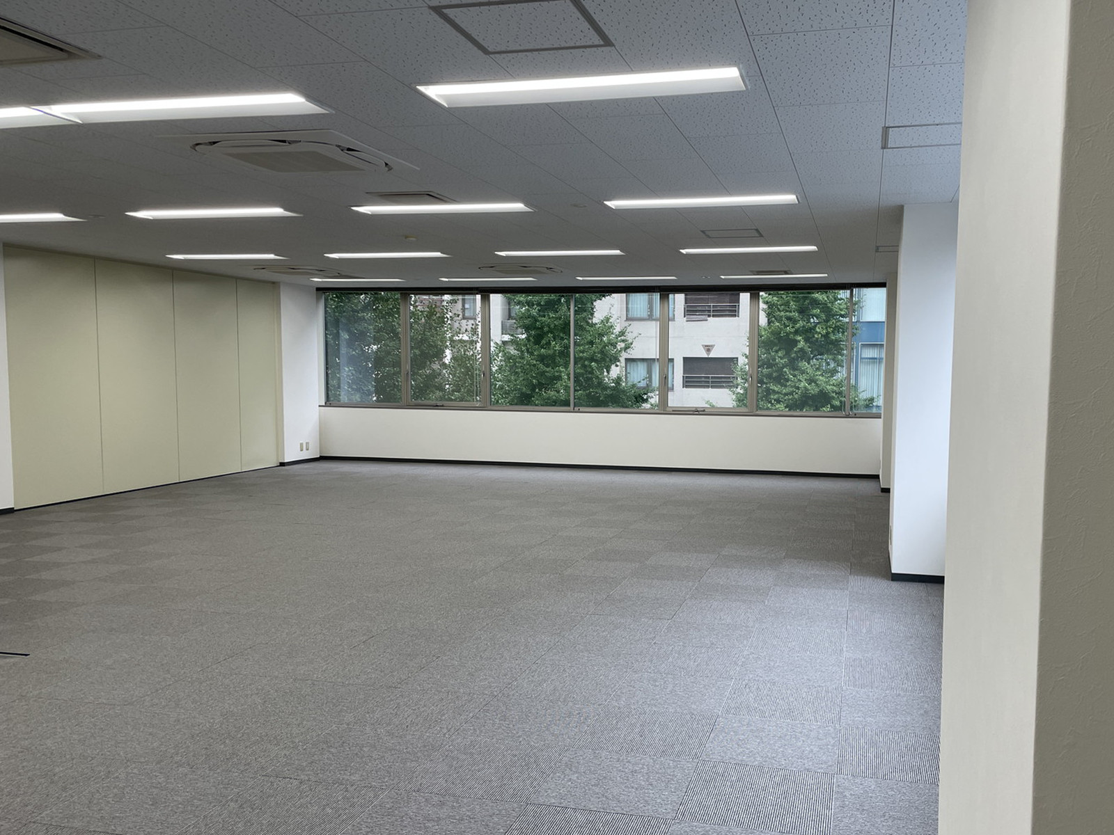 室内奥の様子