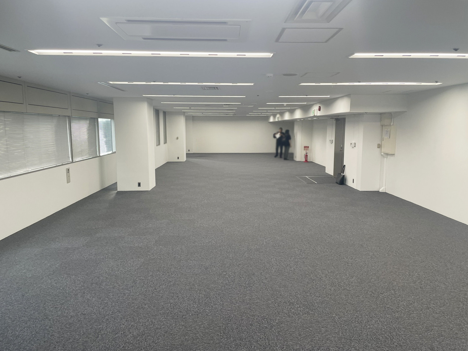オフィス室内参考画像(9階・約60坪)