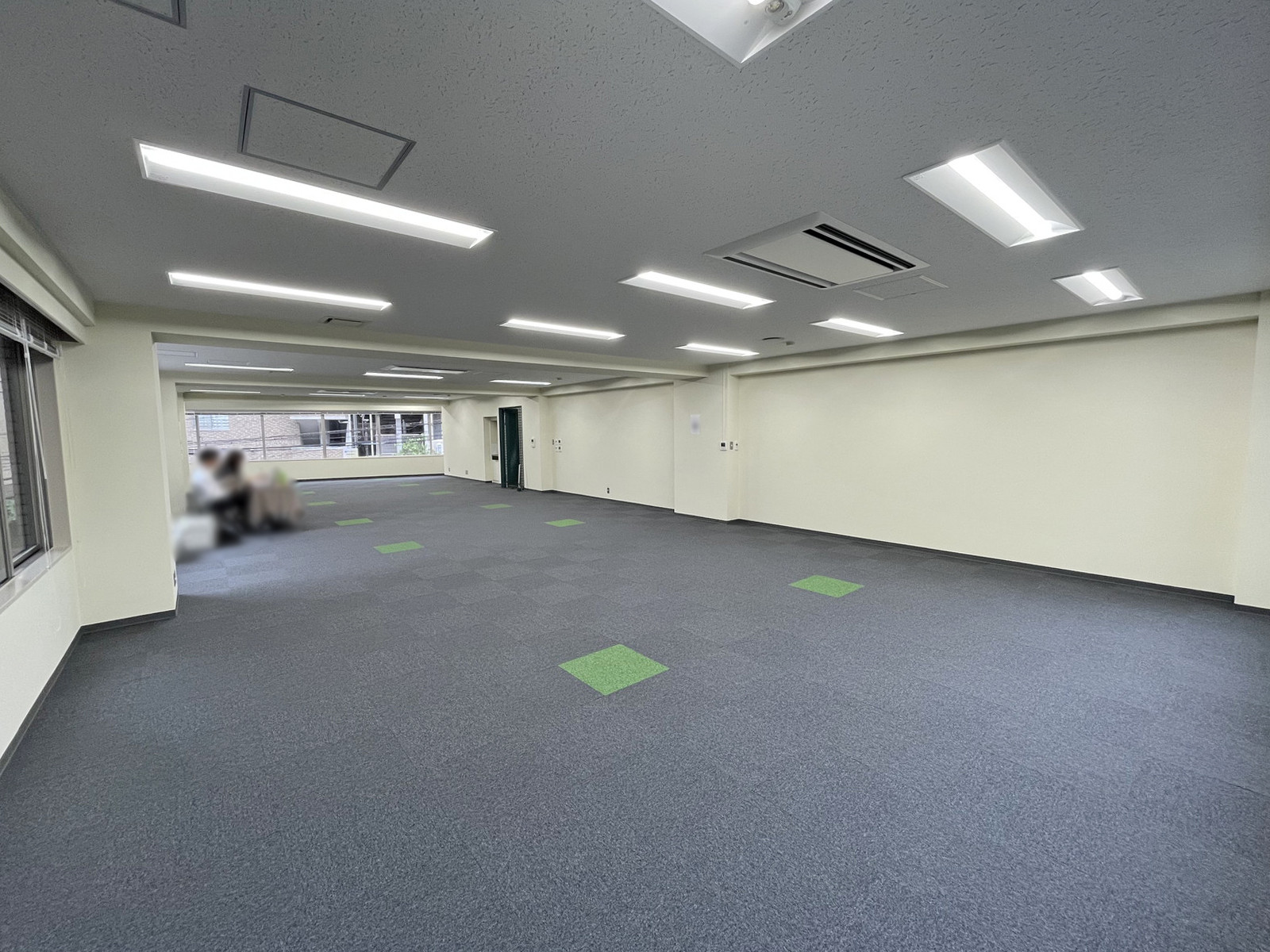 明るい室内