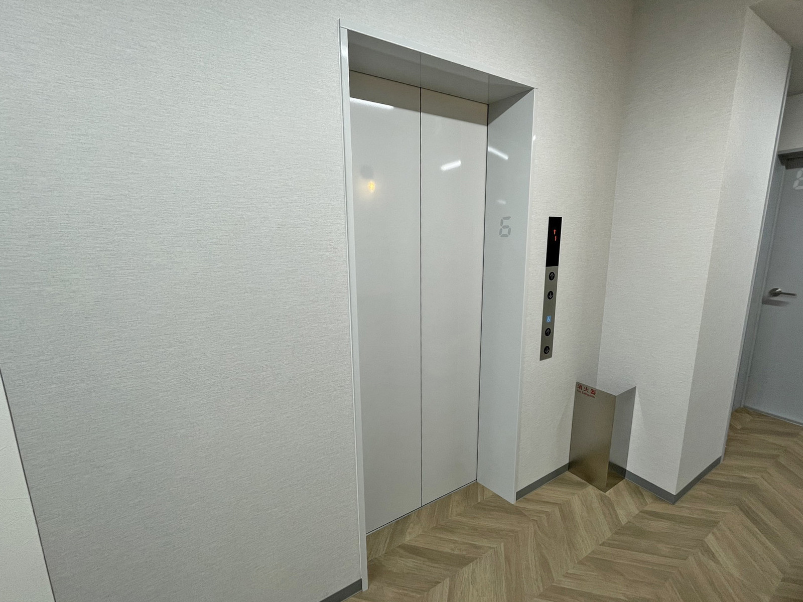 エレベーター