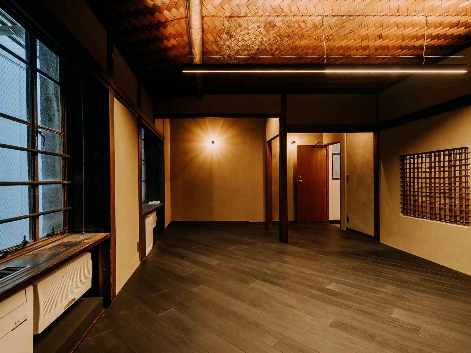 室内4