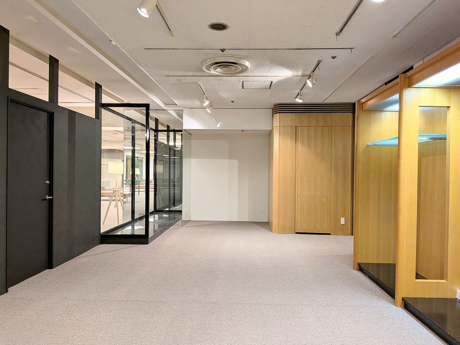 室内3