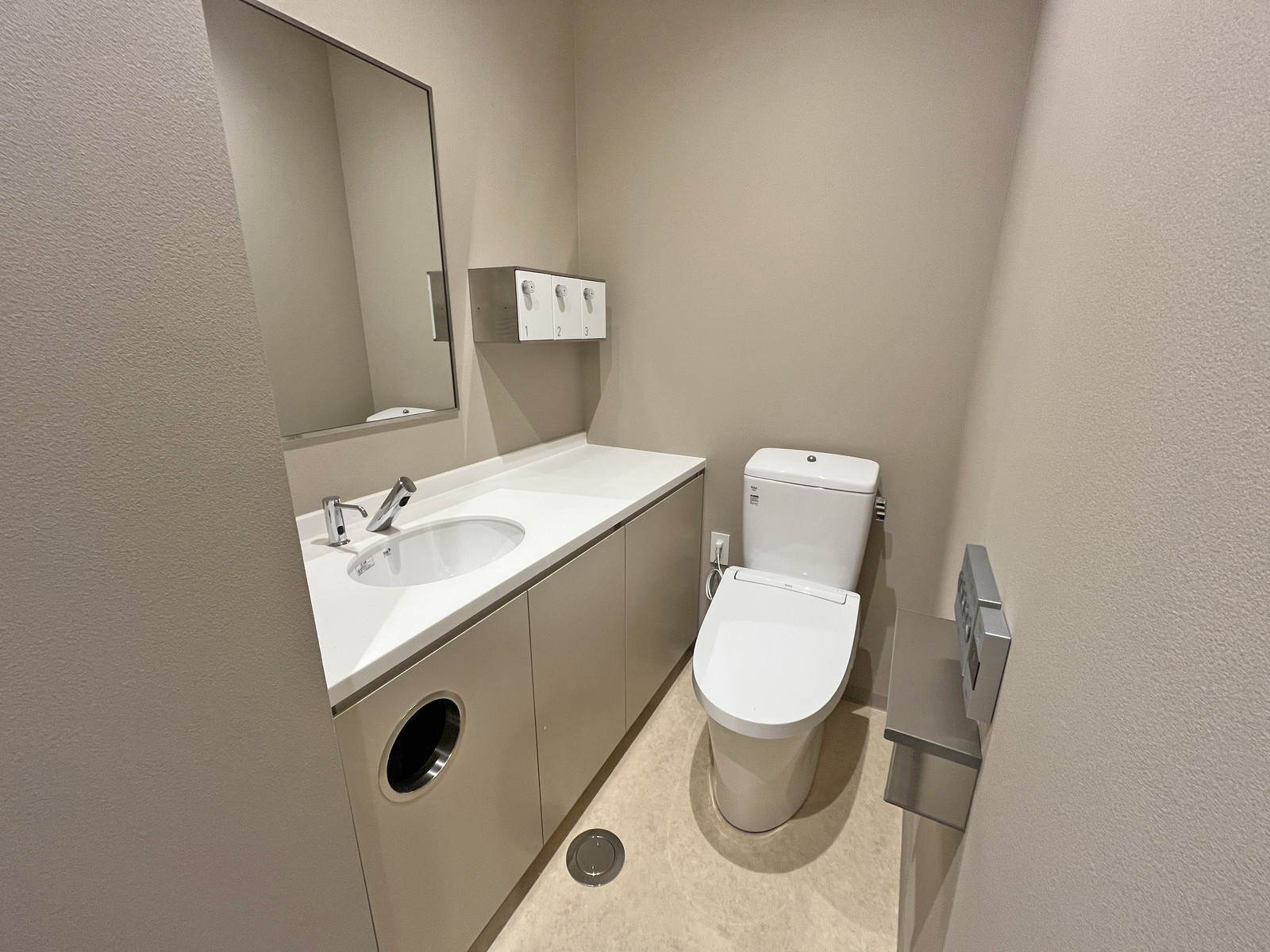 女性用トイレ全体の様子