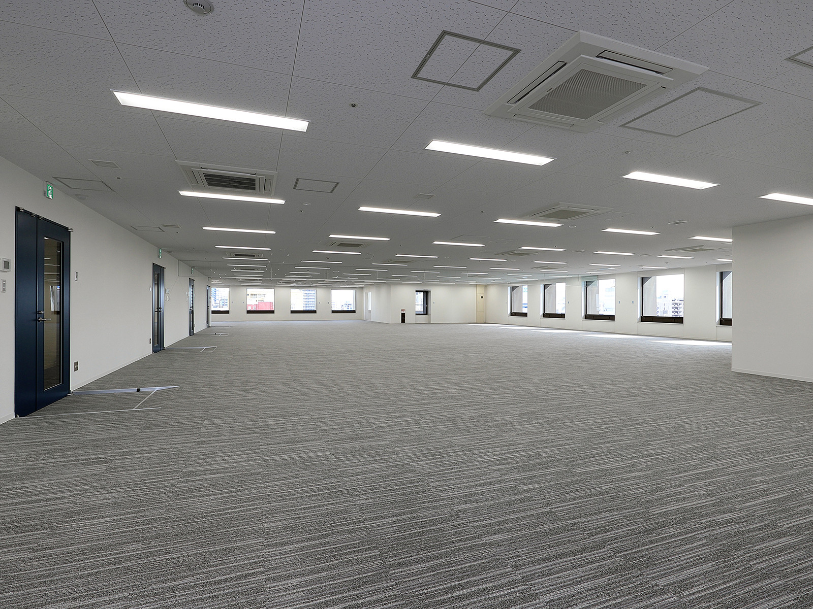 オフィス室内参考画像(6階・約160坪)