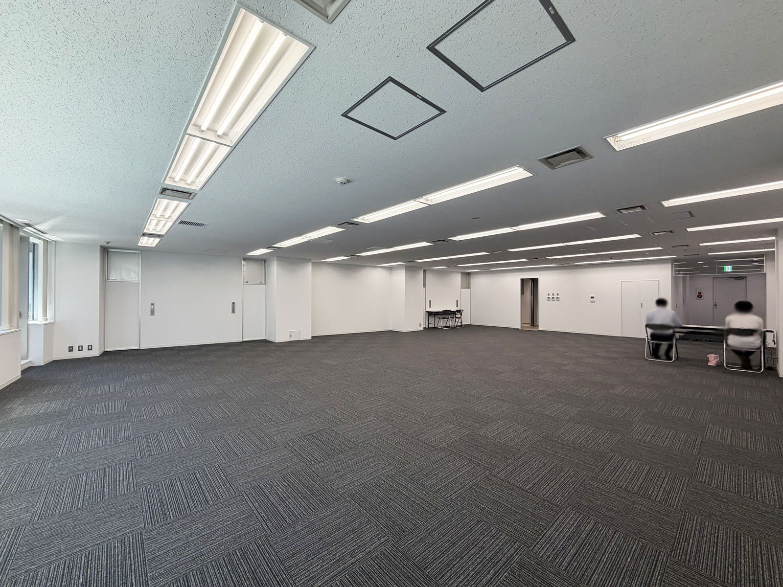 明るい室内