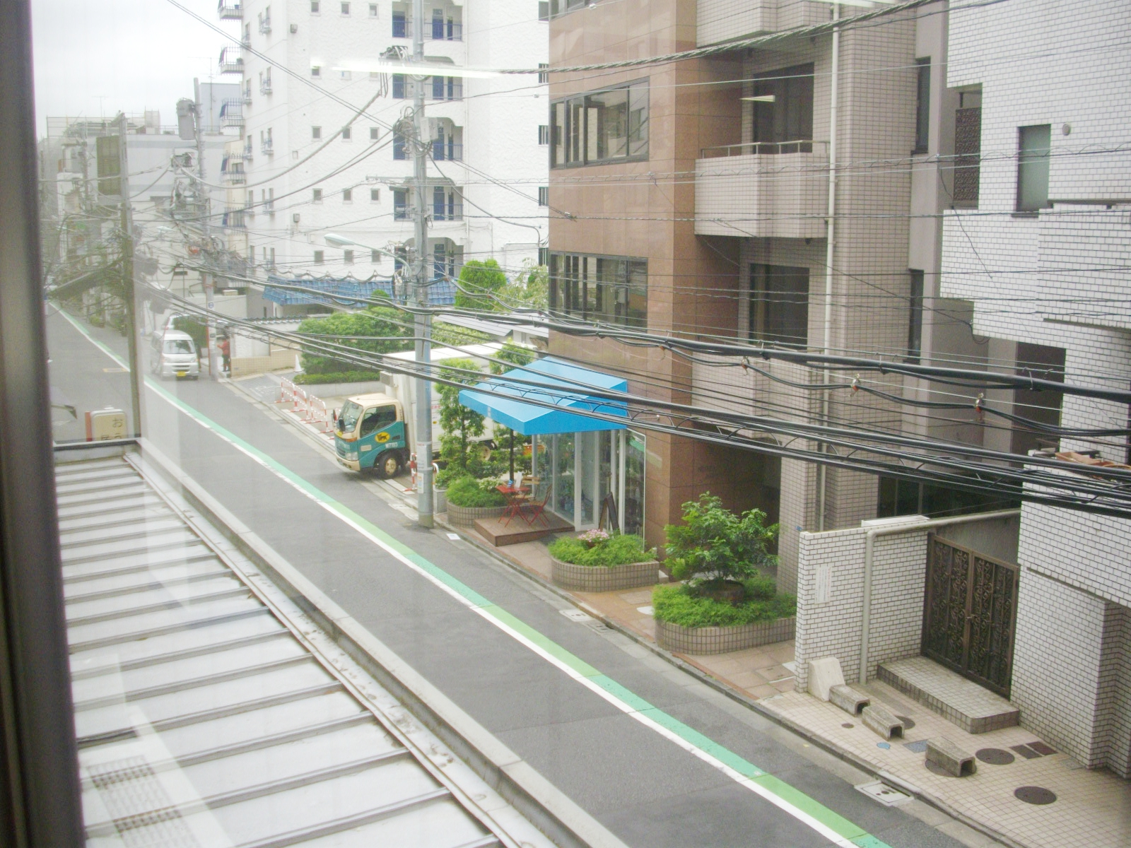 前面通りを見渡す眺望