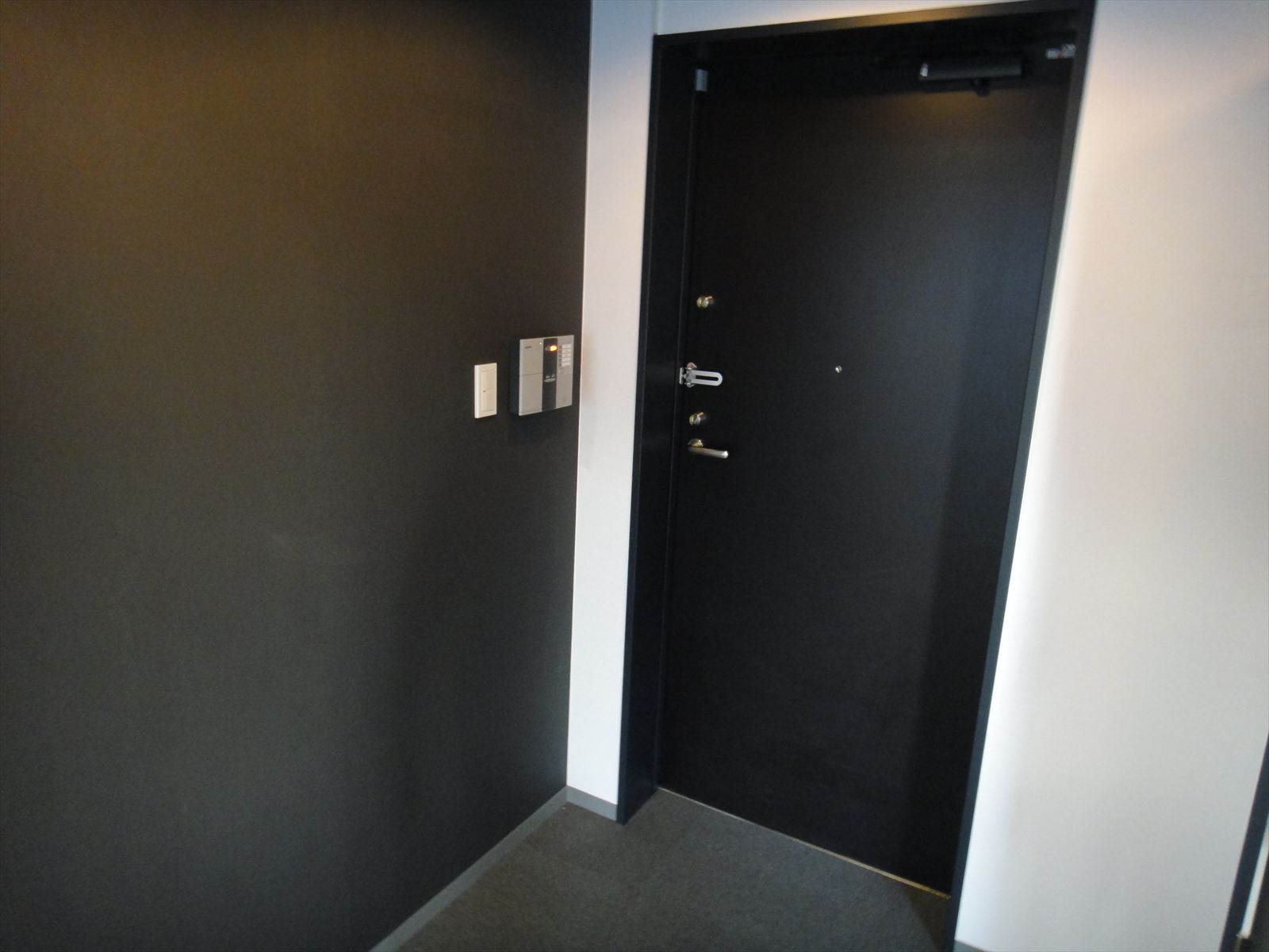 貸室出入口