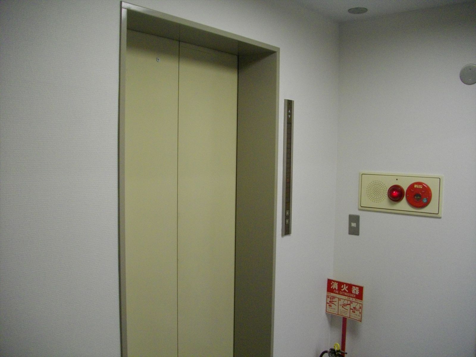 エレベーター