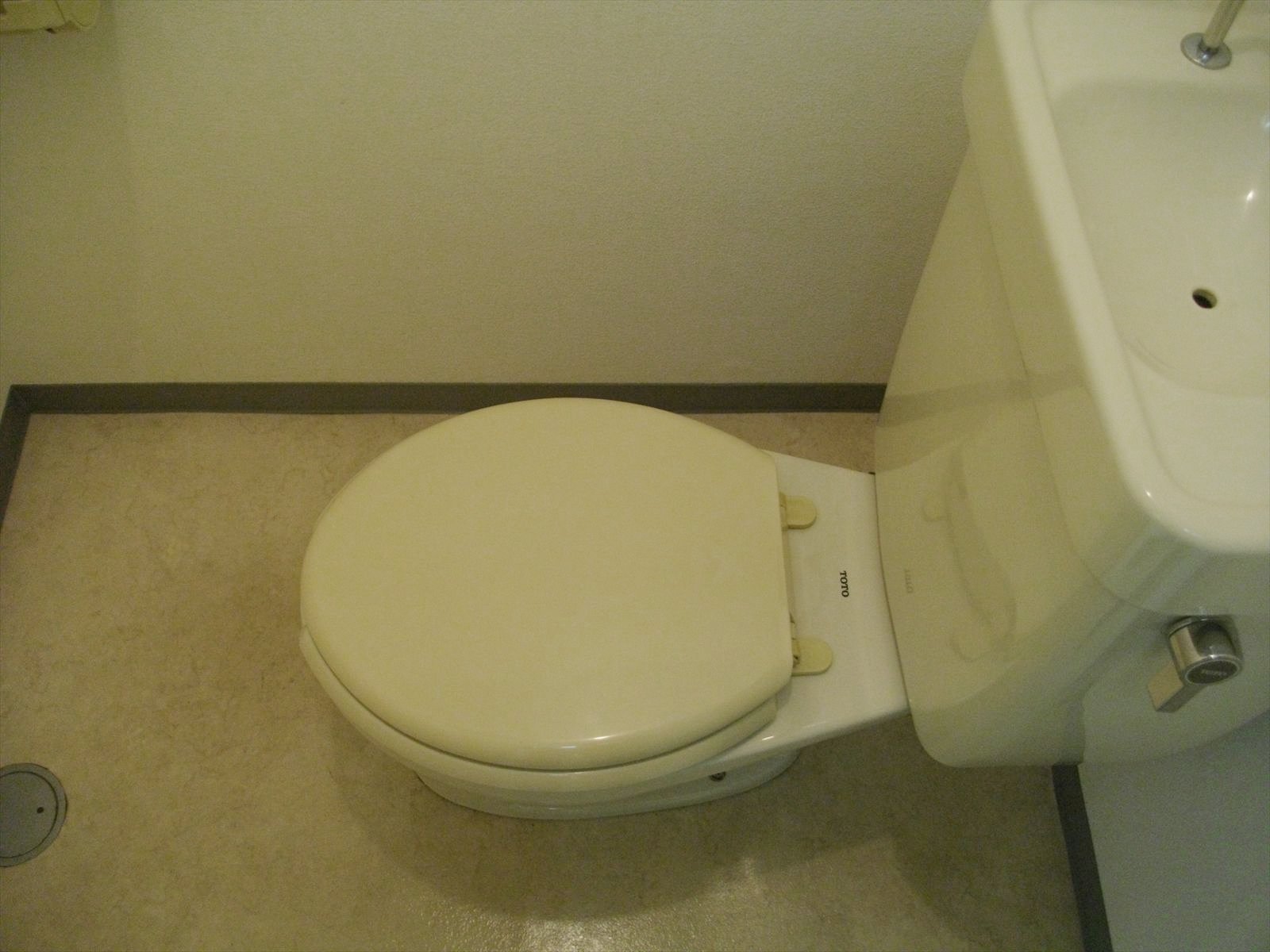 トイレ個室