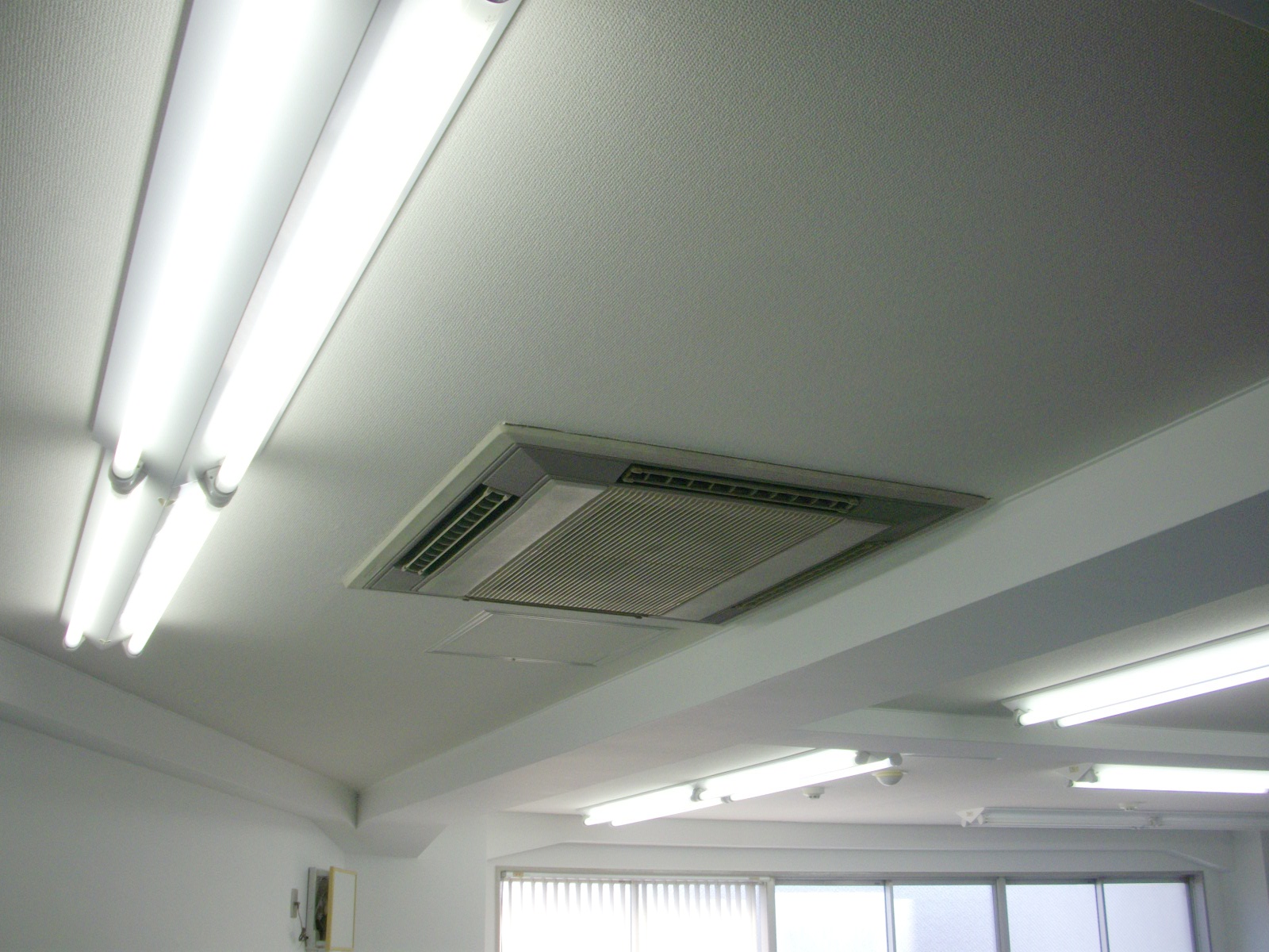 空調機器