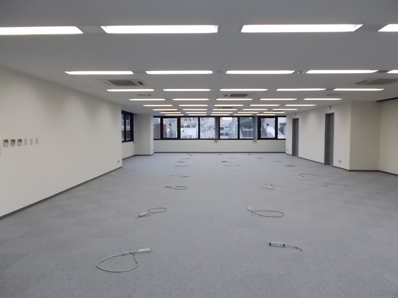 室内1