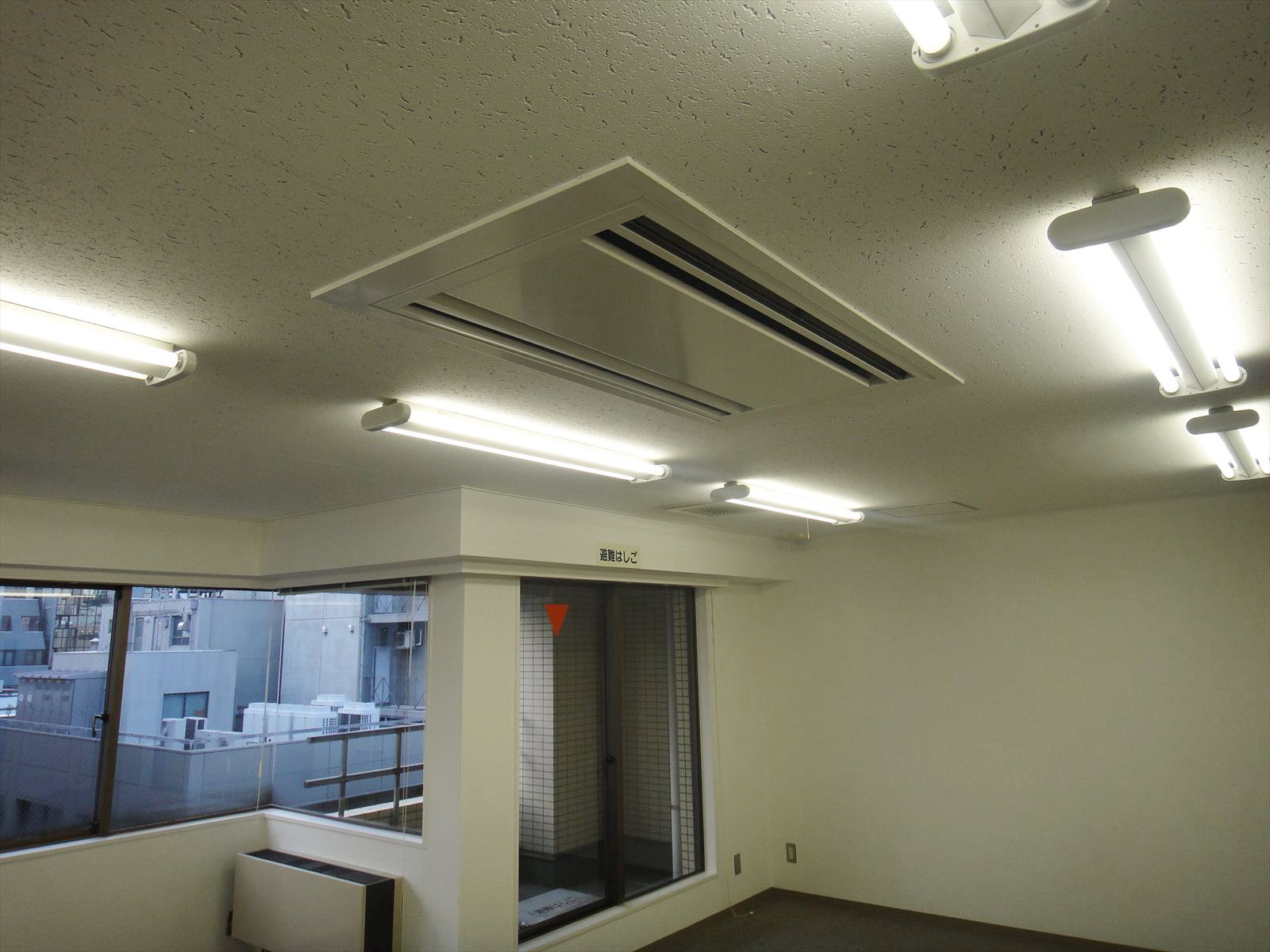 空調は個別方式