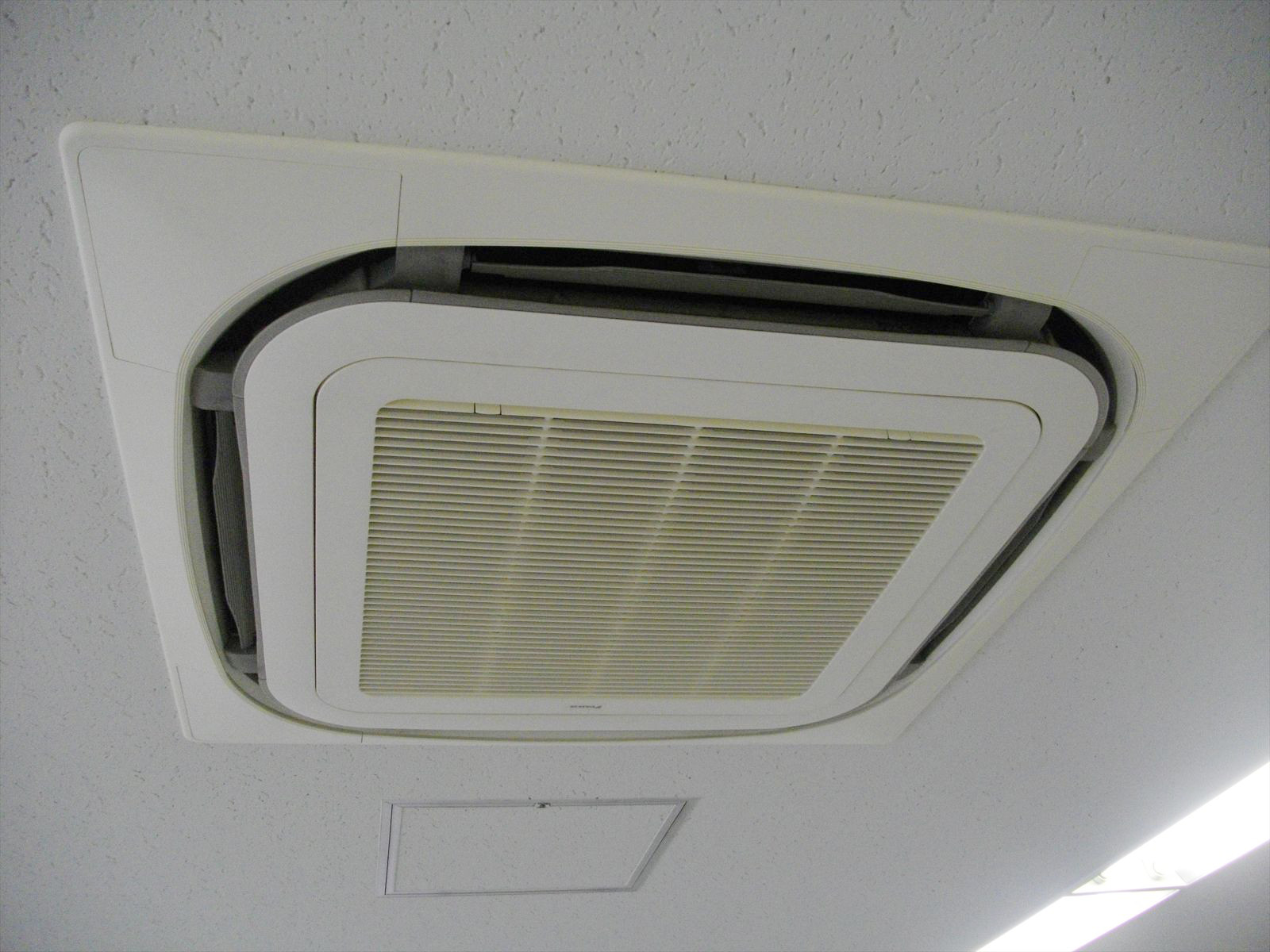 空調吹き出し口