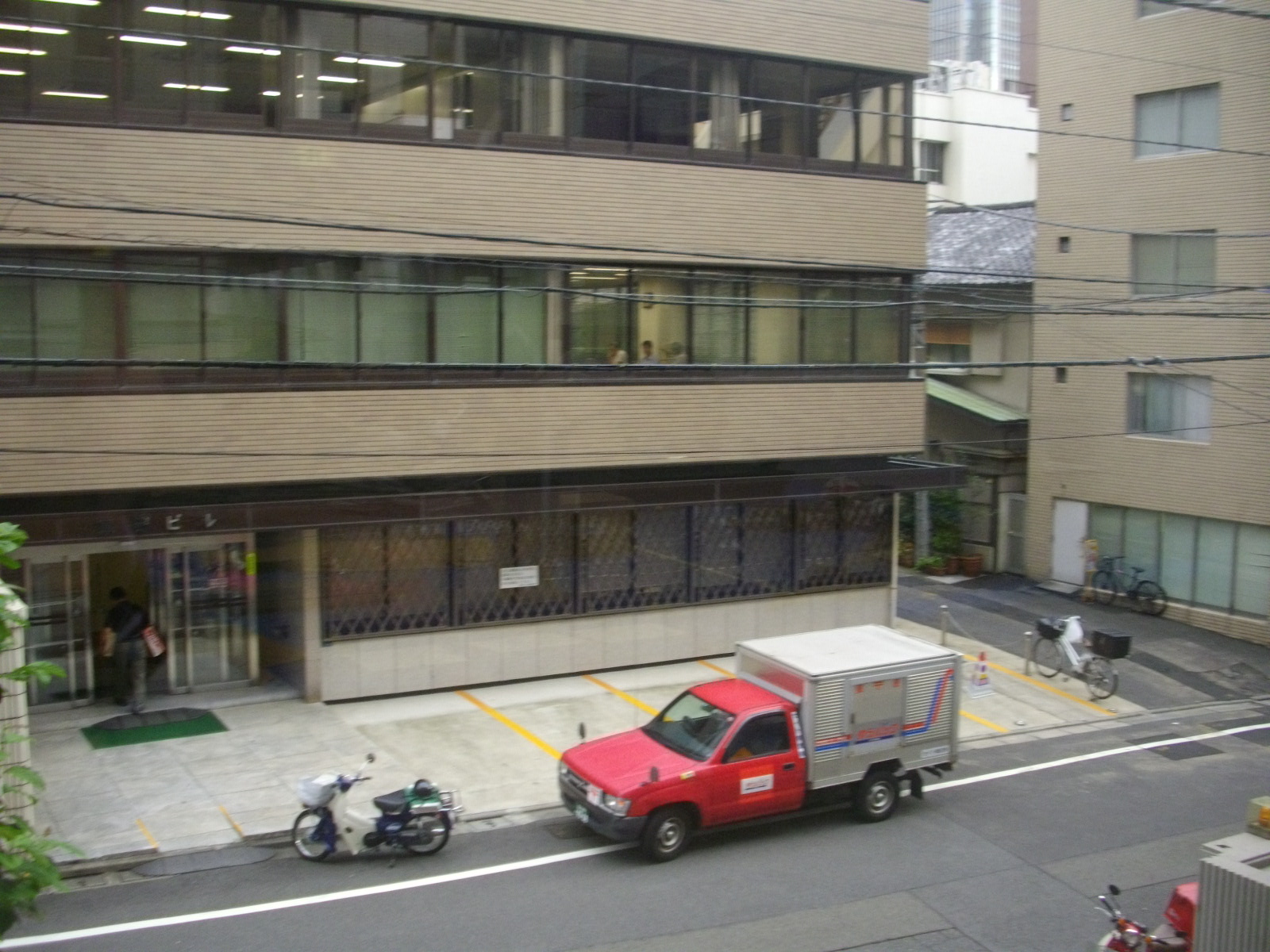 余裕ある車幅の道