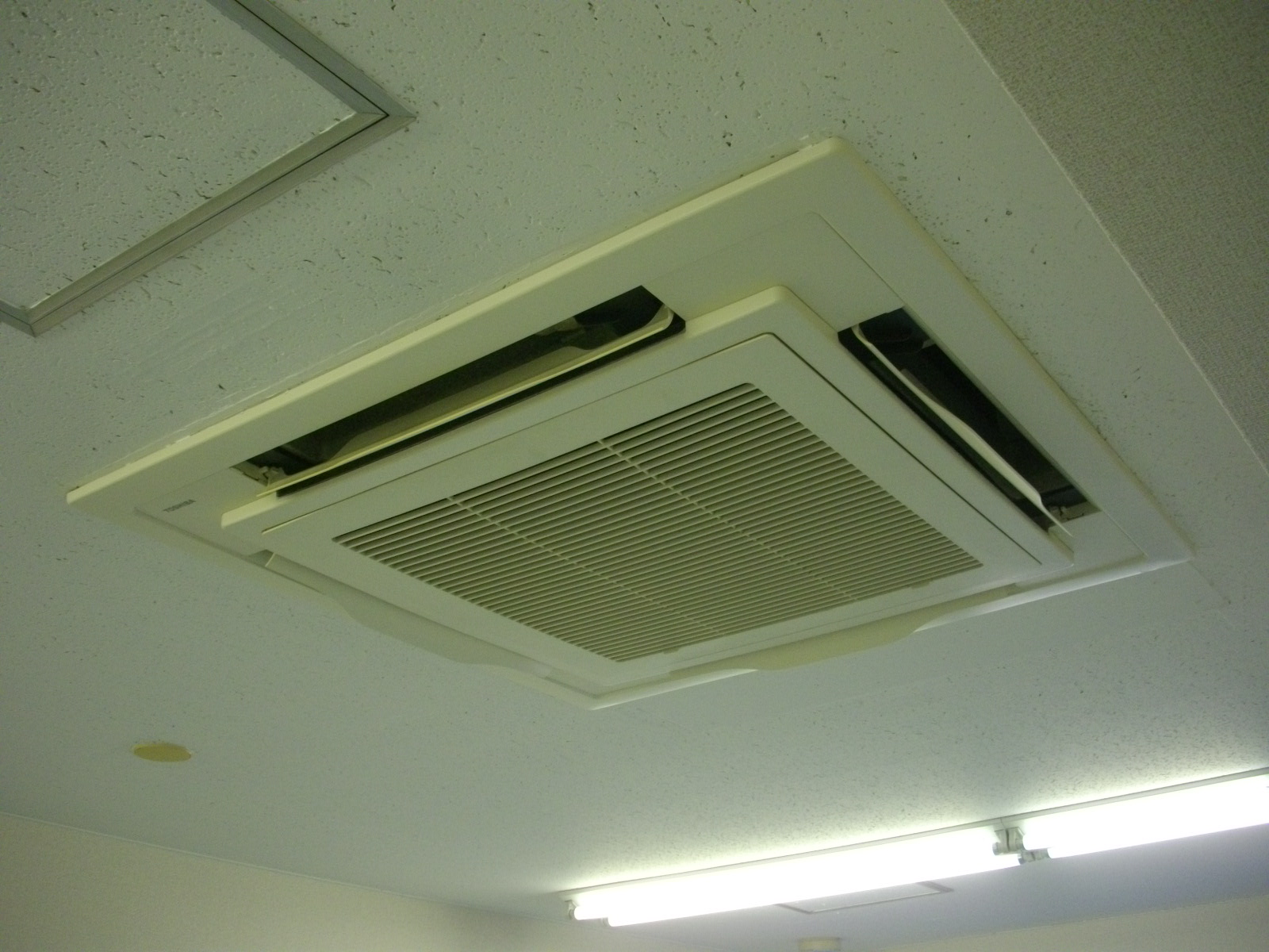 空調
