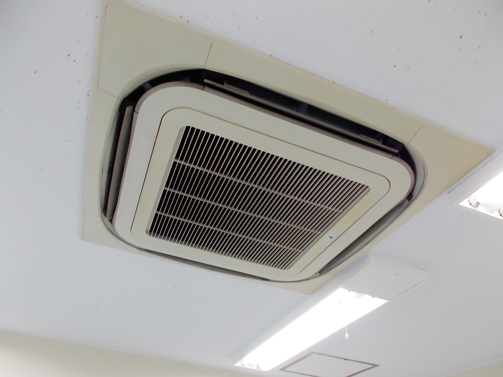 空調吹き出し口
