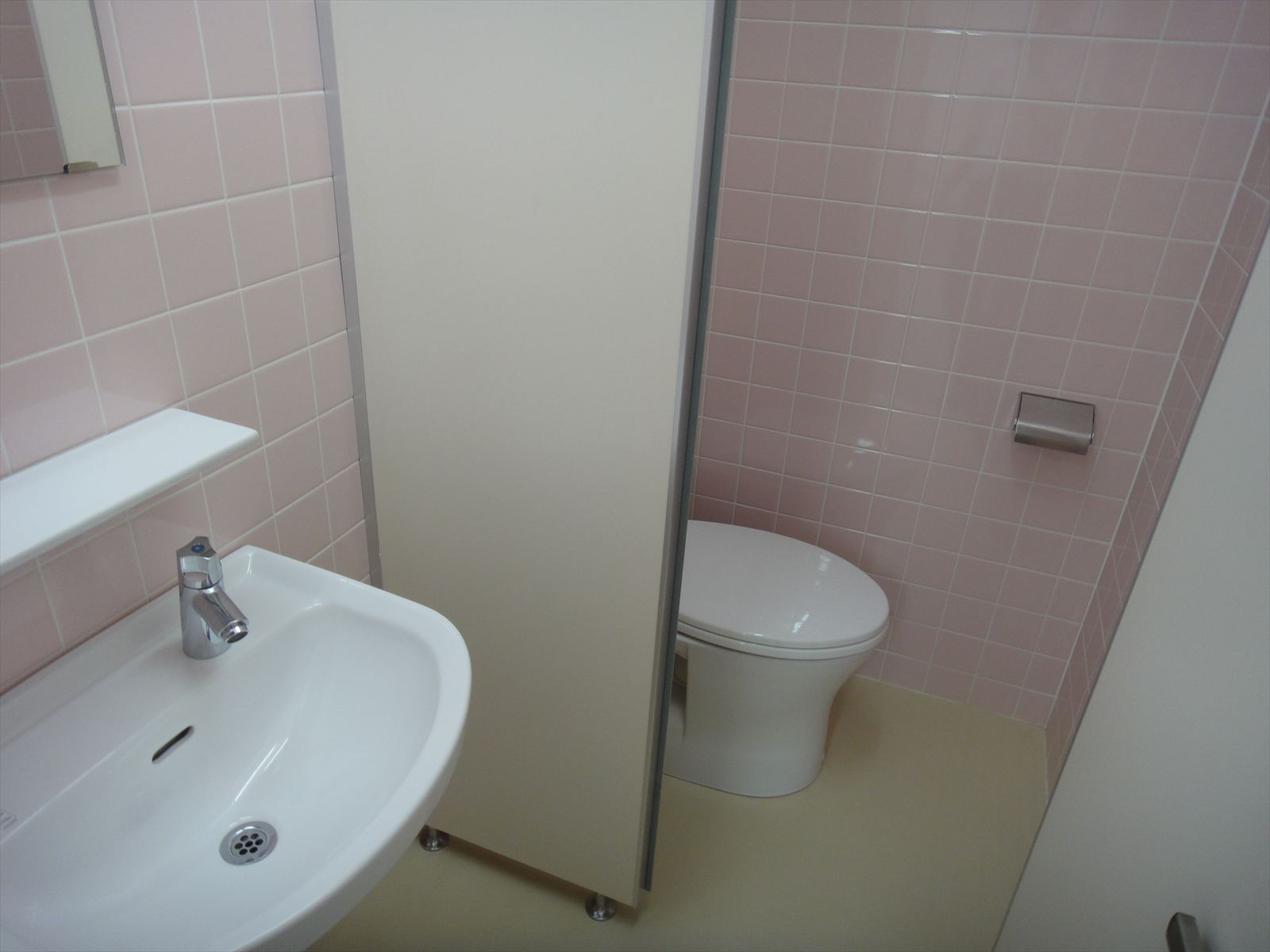 トイレ個室