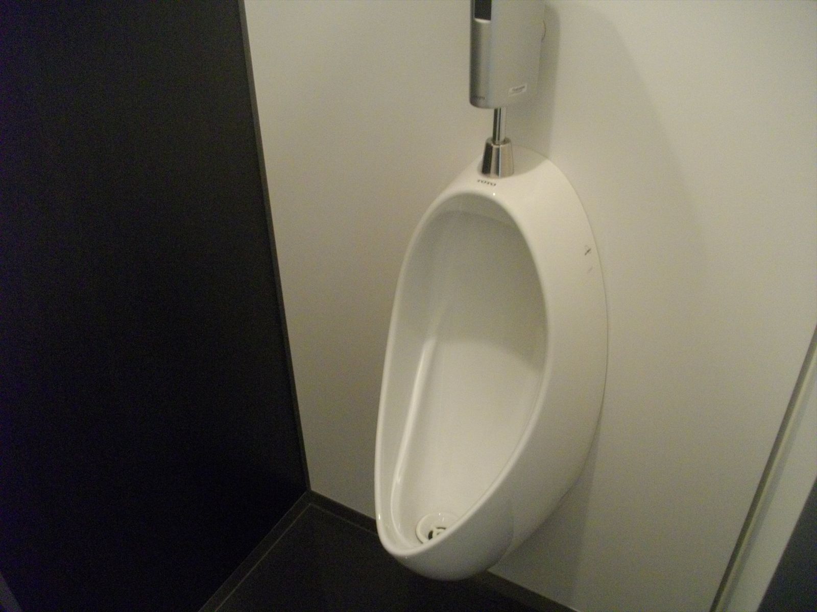 男性用トイレ