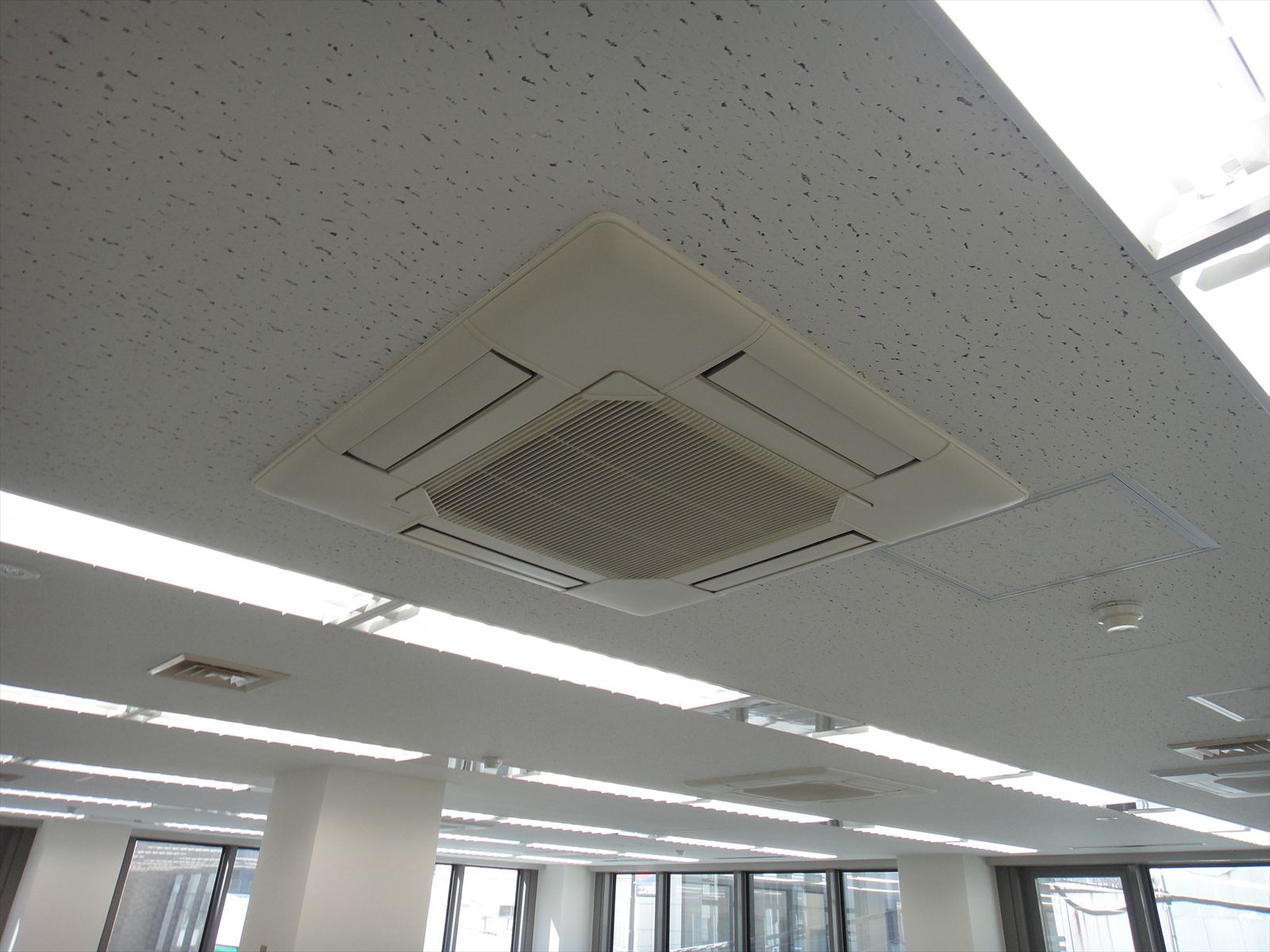 空調吹出口