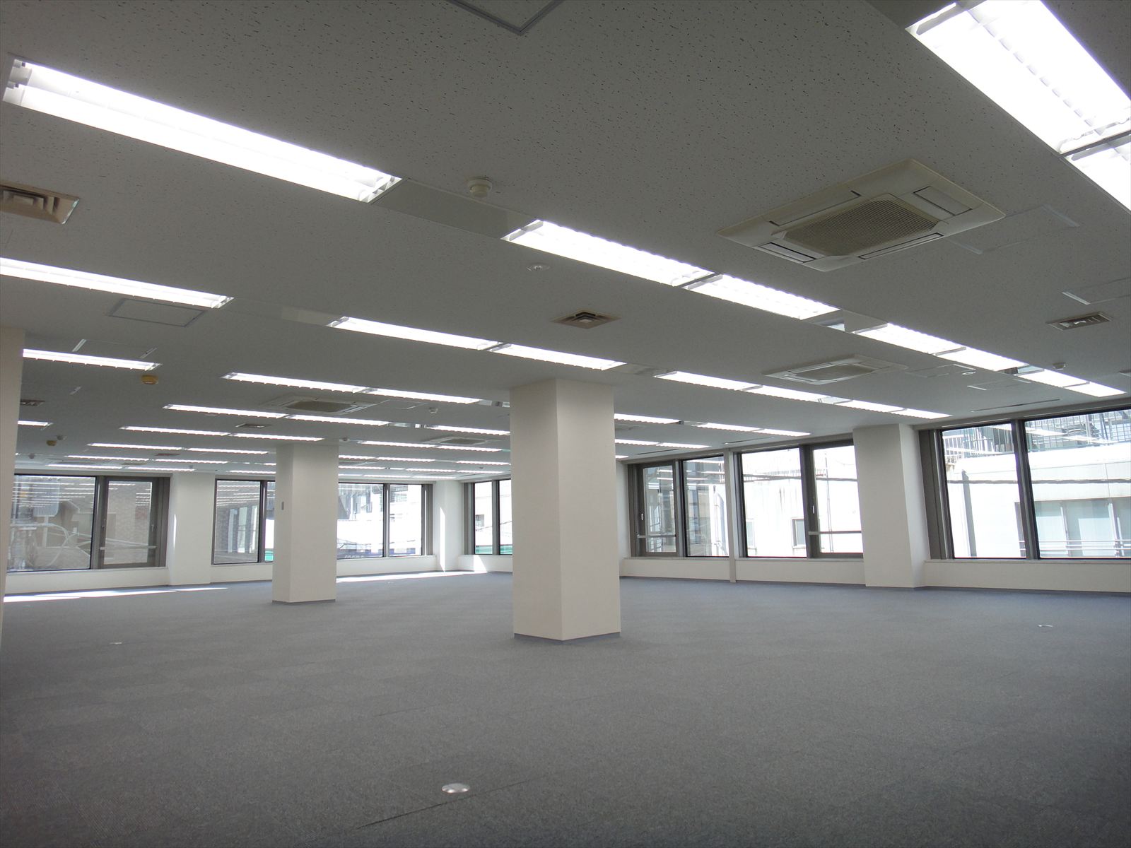 室内の雰囲気
