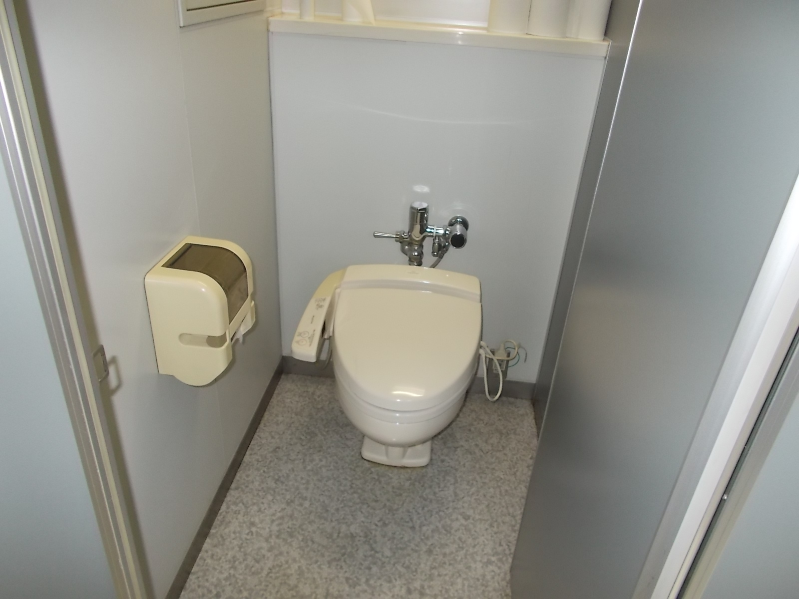 トイレ個室