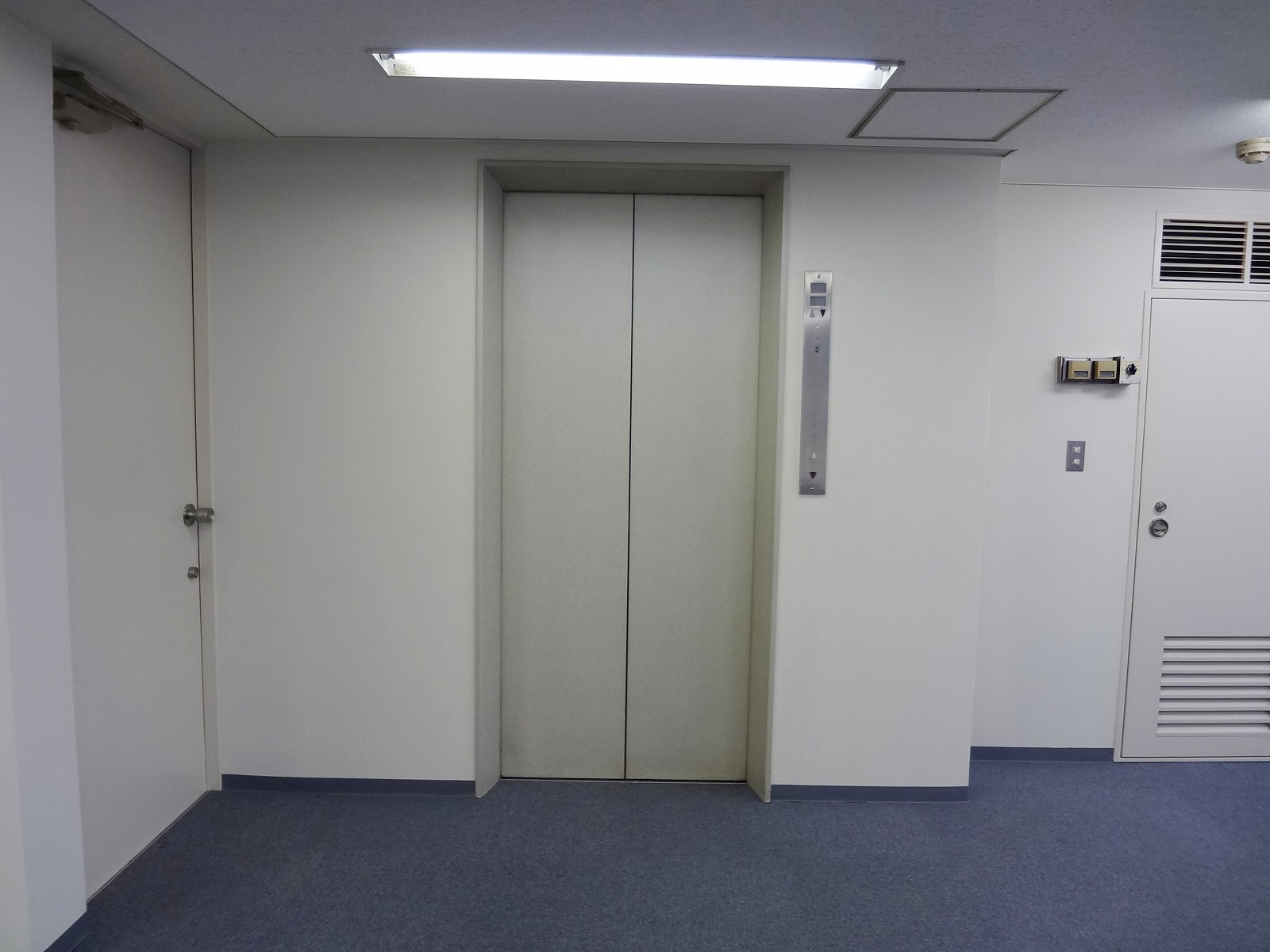 エレベーター