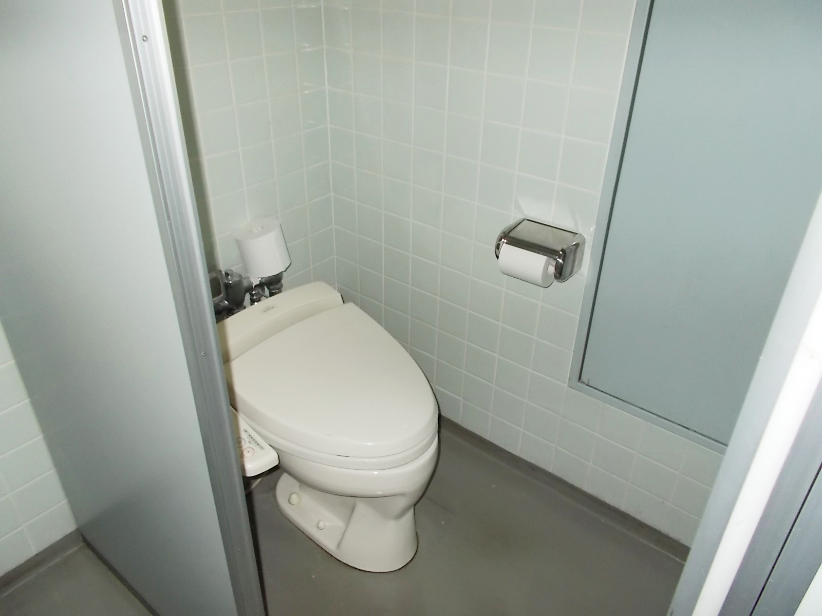 トイレ個室