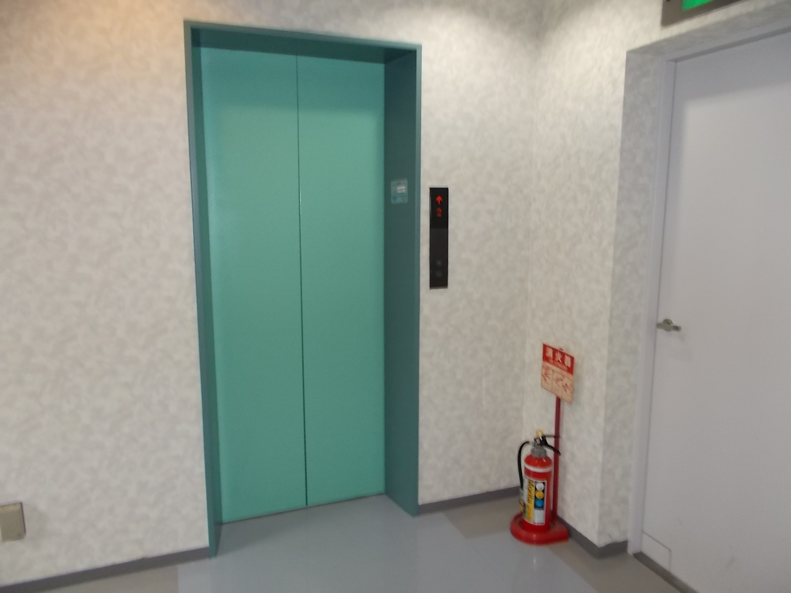 エレベーター