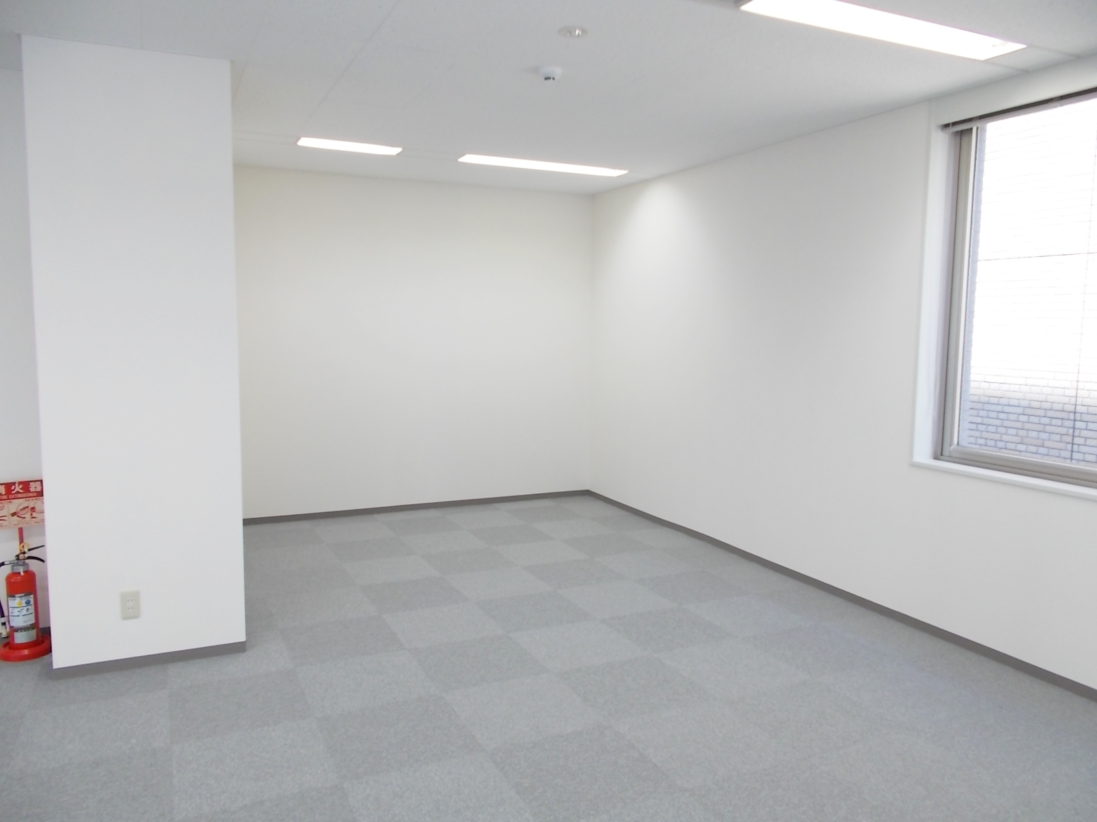 室内1