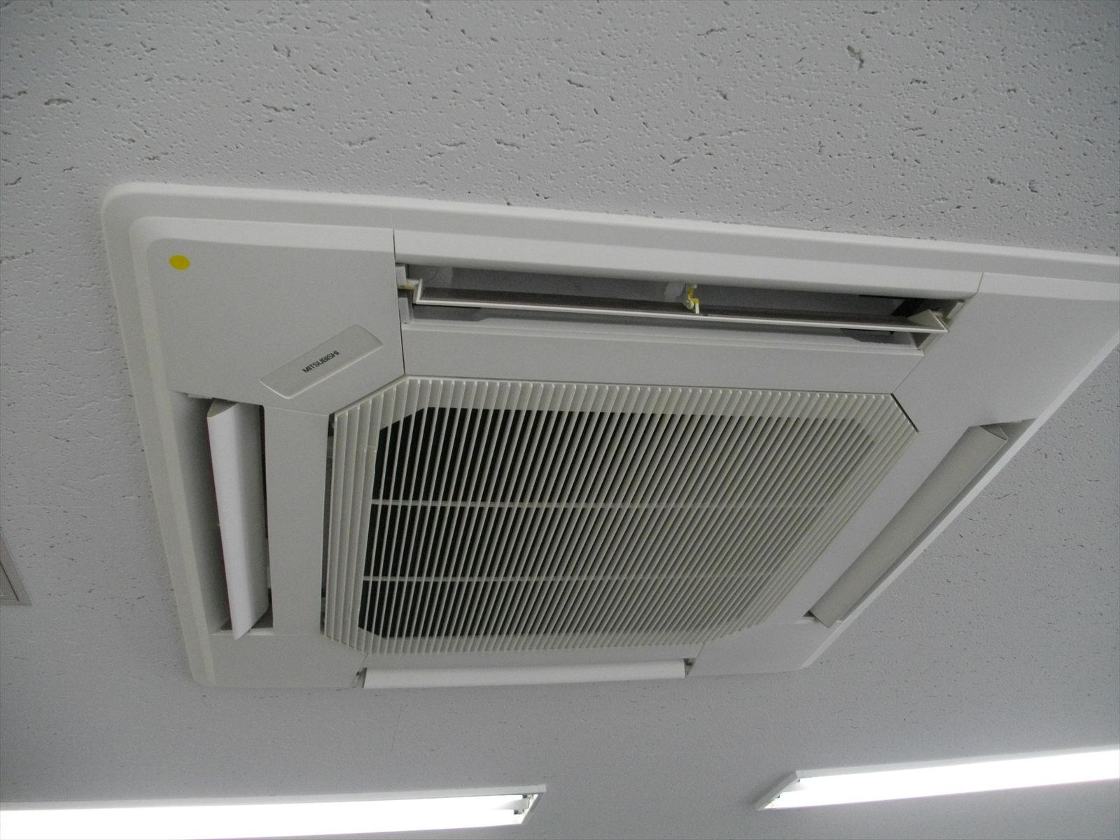 空調