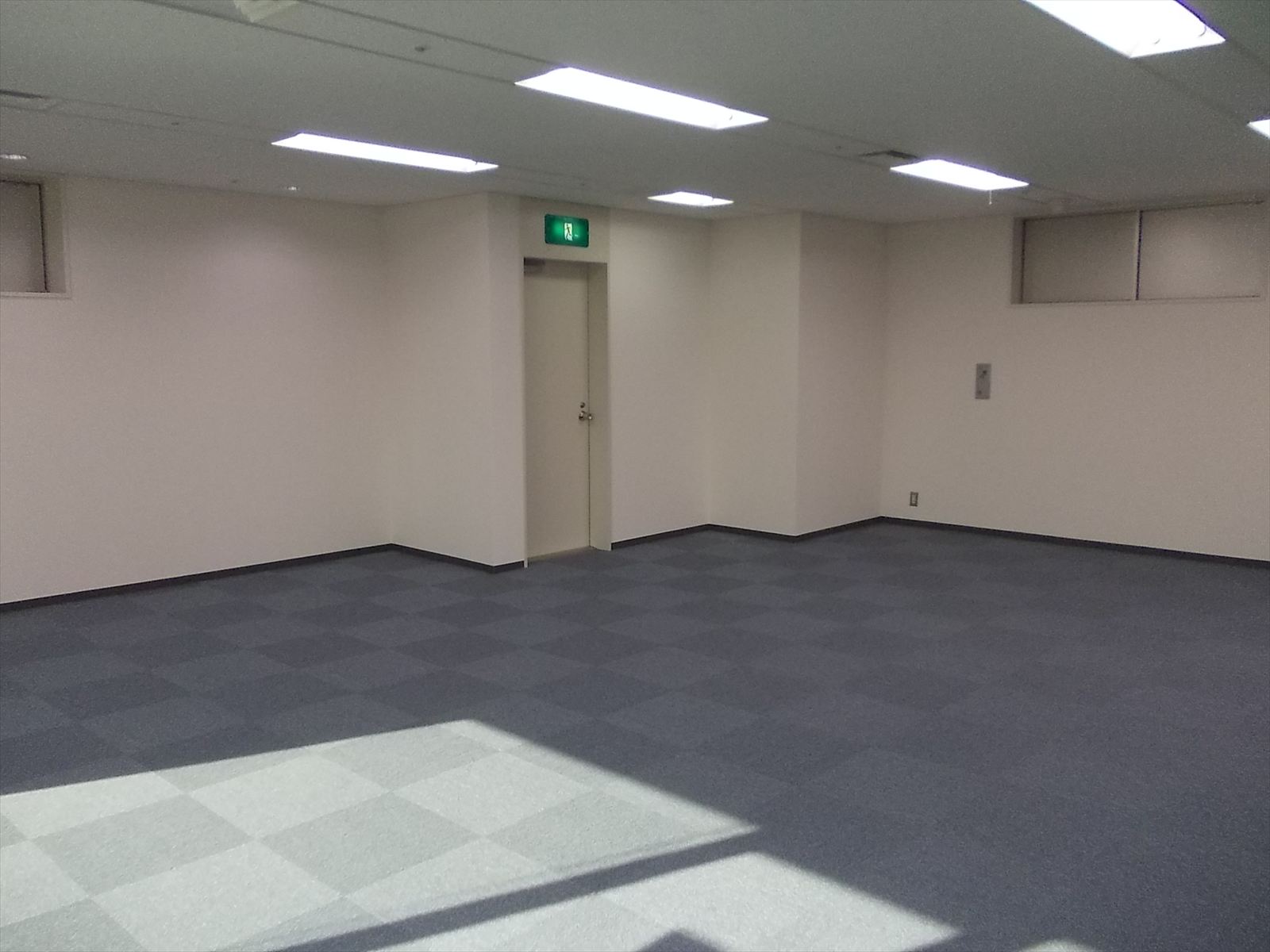 貸室奥の様子