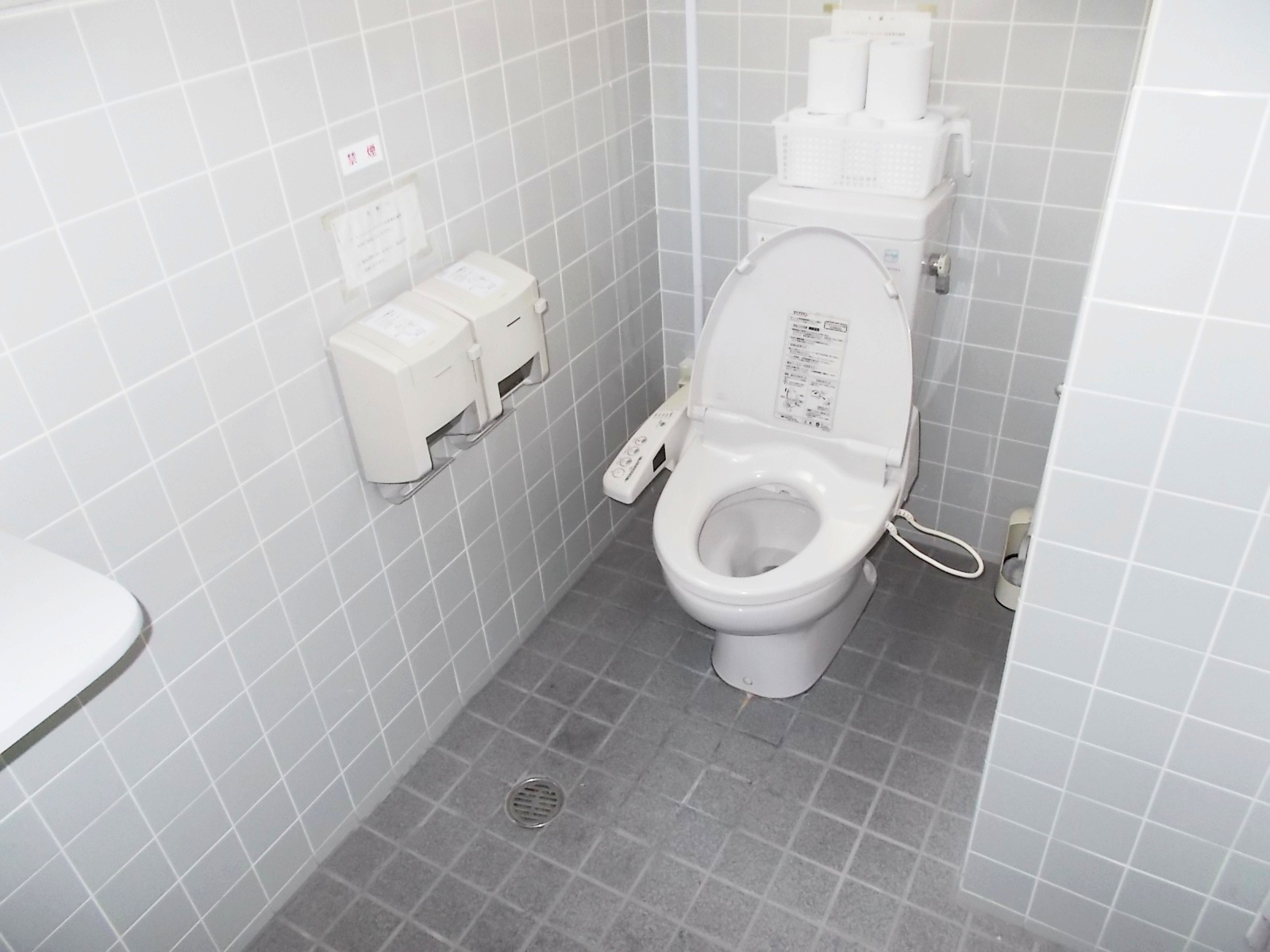 トイレ個室