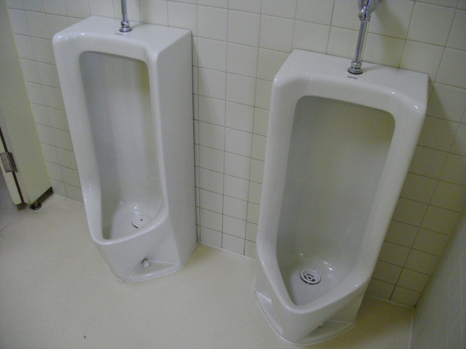 男性用トイレ