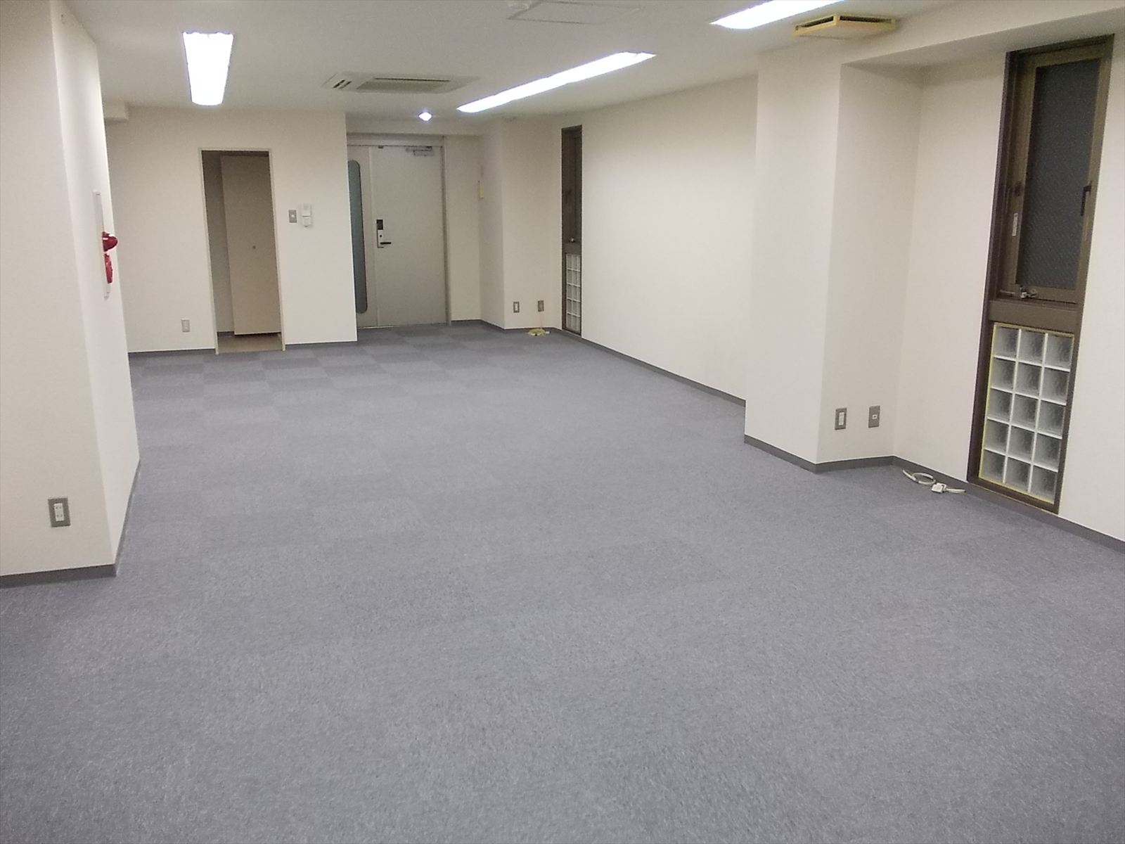 別角度の様子