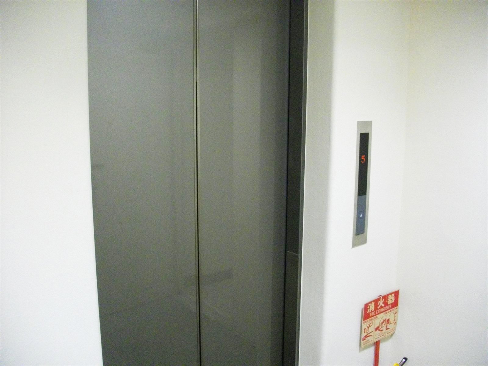 エレベーター