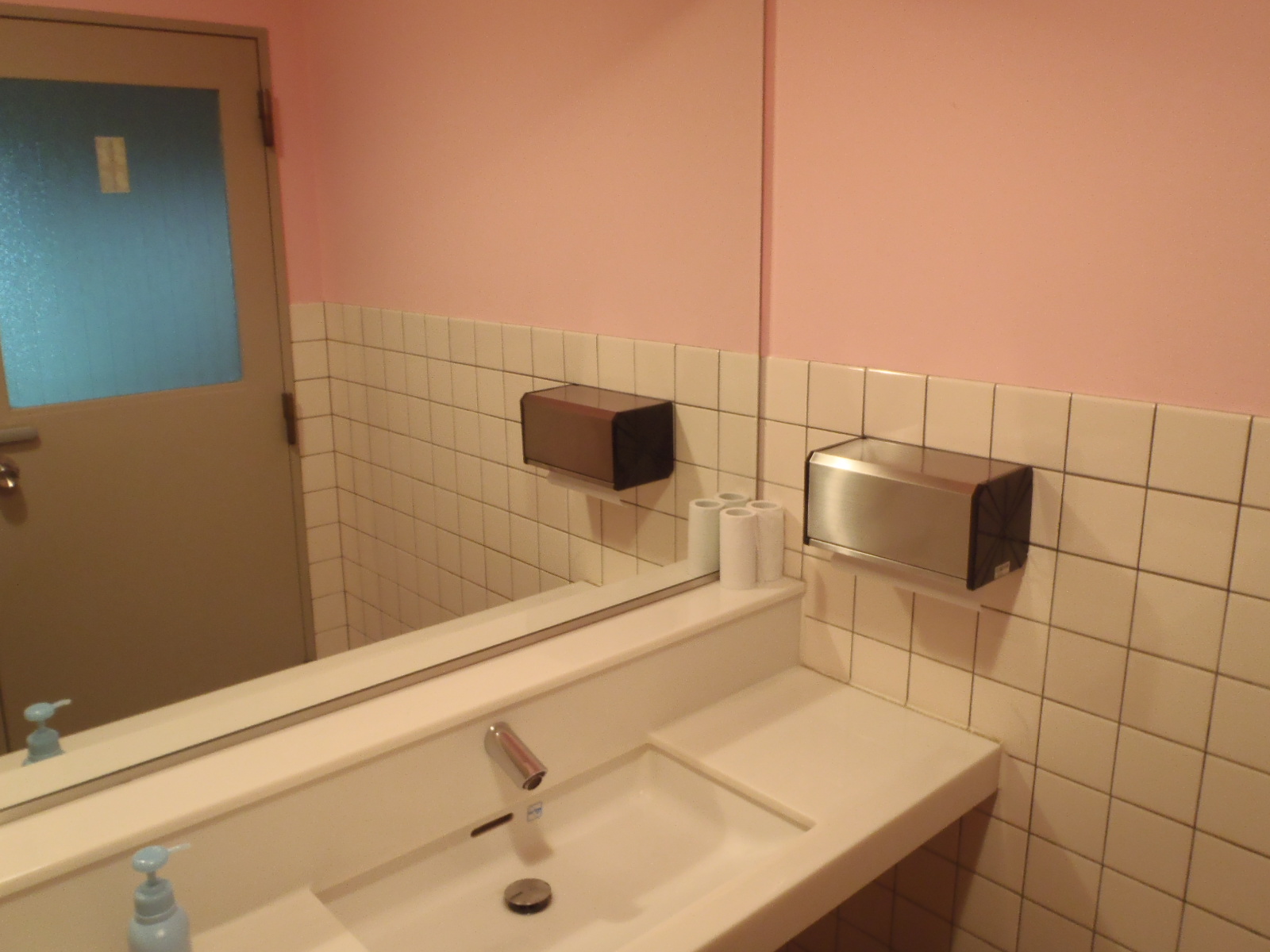 トイレ洗面台