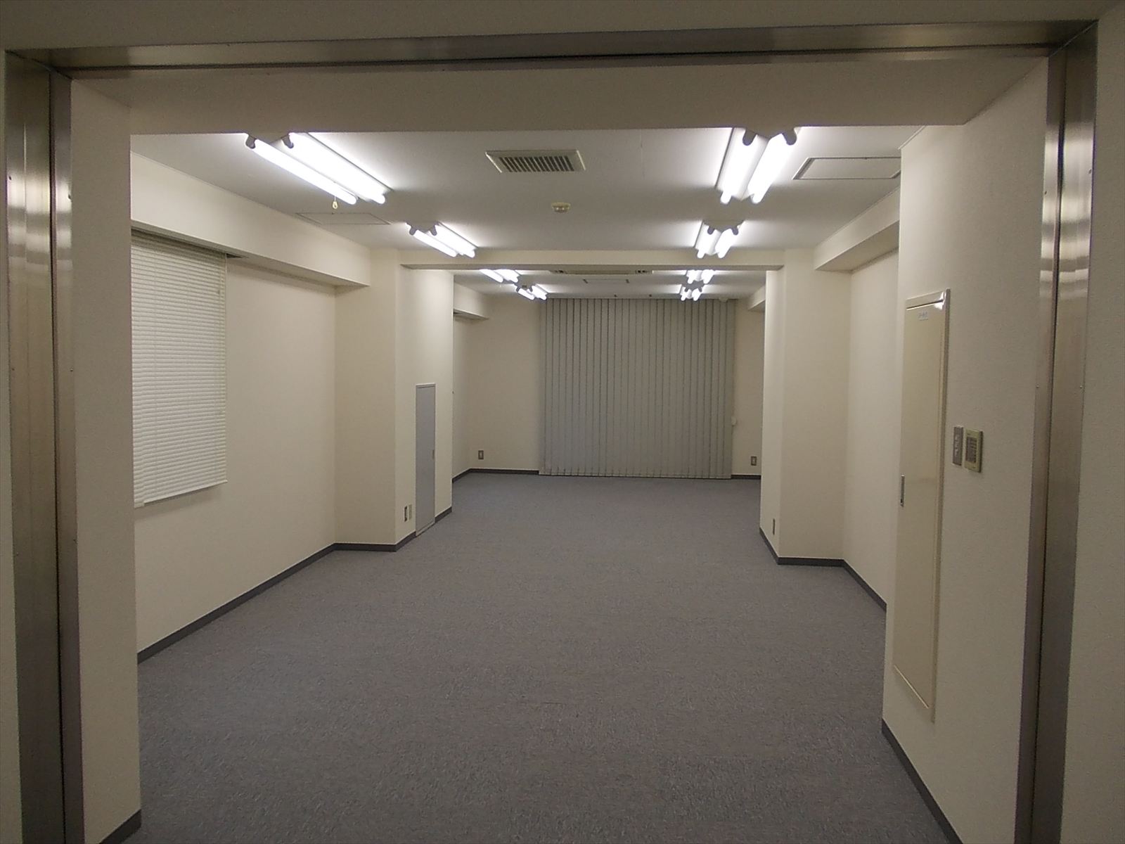 貸室隅の様子