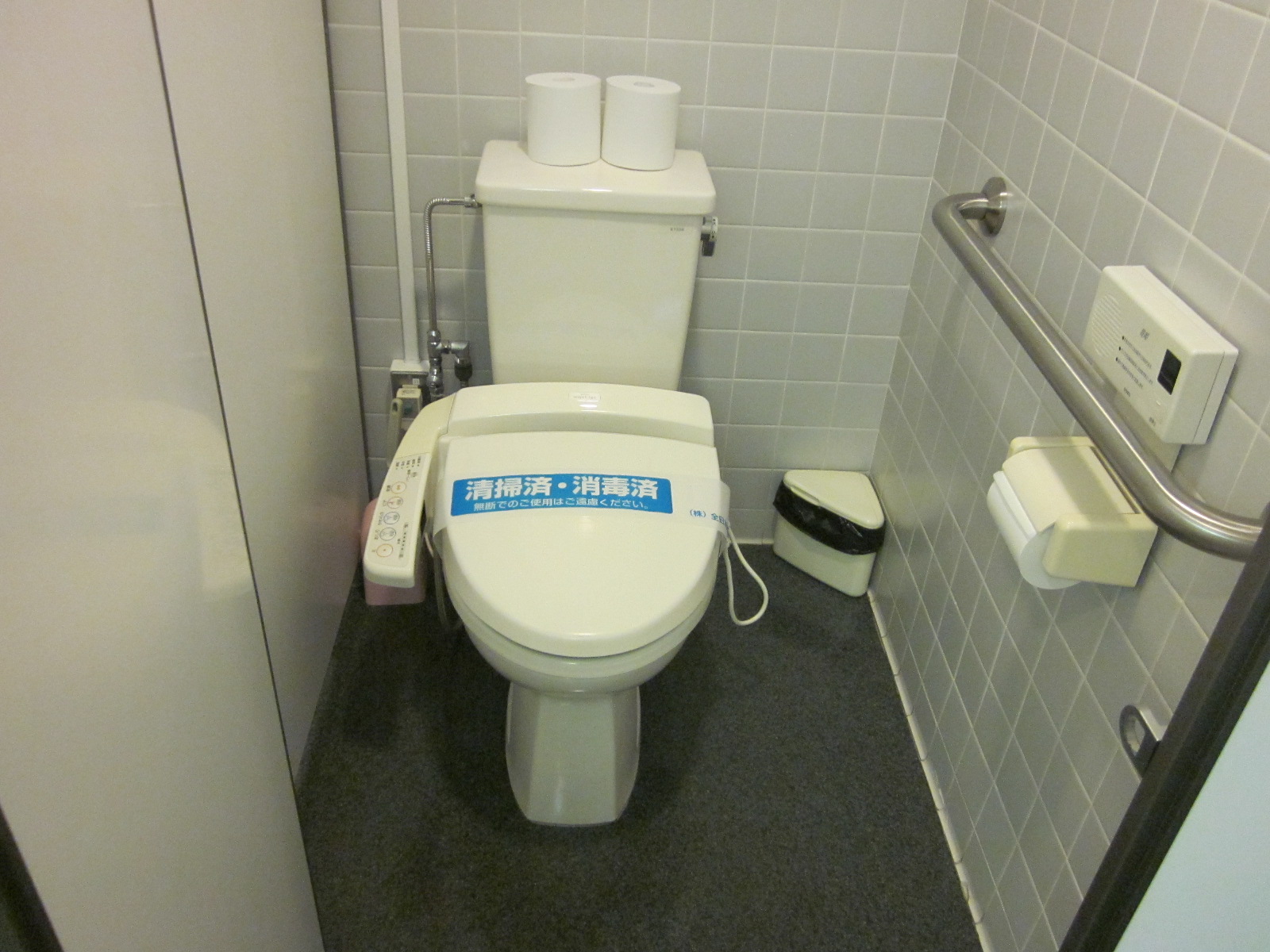 トイレ個室