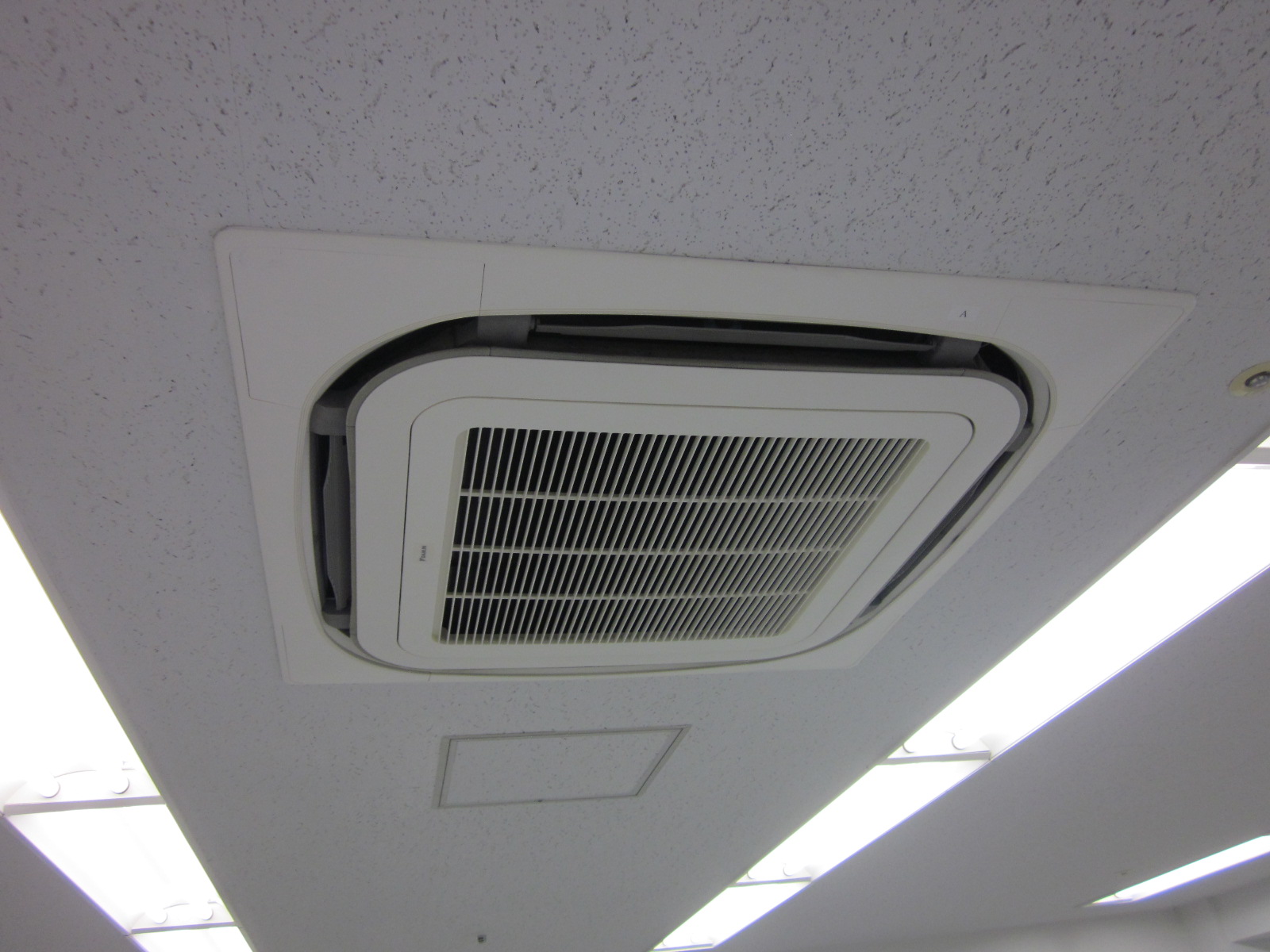 空調機器